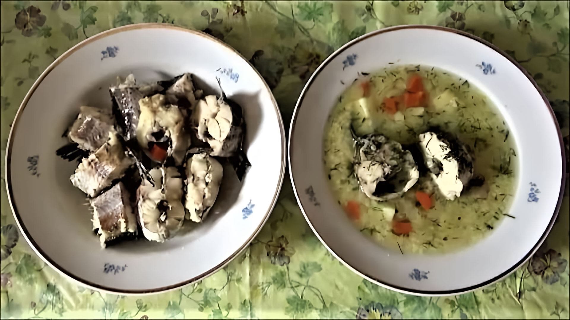 В этом видео демонстрируется процесс приготовления супа из минтая