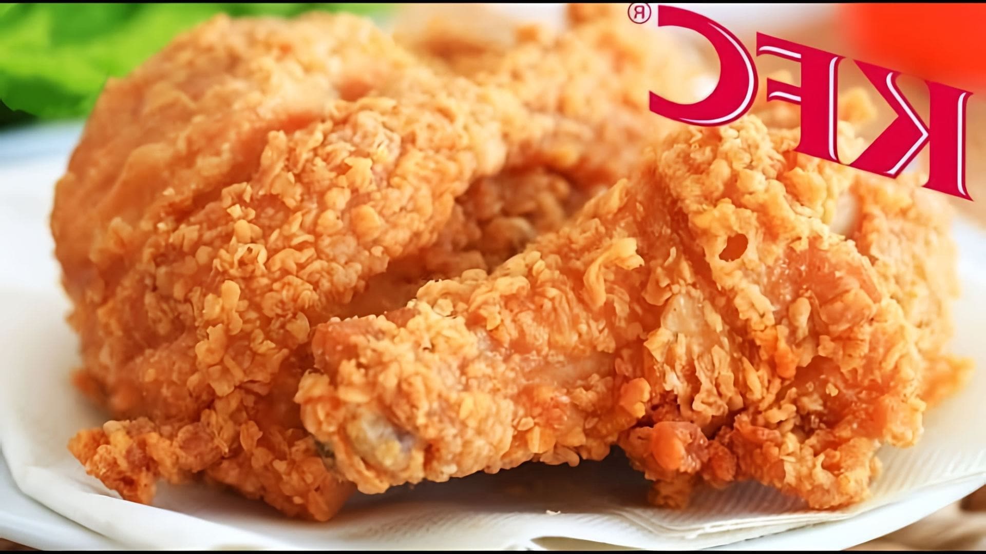 "Крылышки как в KFC? Легко!!!", - это видео-ролик, который показывает, как приготовить крылышки куриные, которые напоминают вкус тех, что подают в известной сети ресторанов быстрого питания KFC