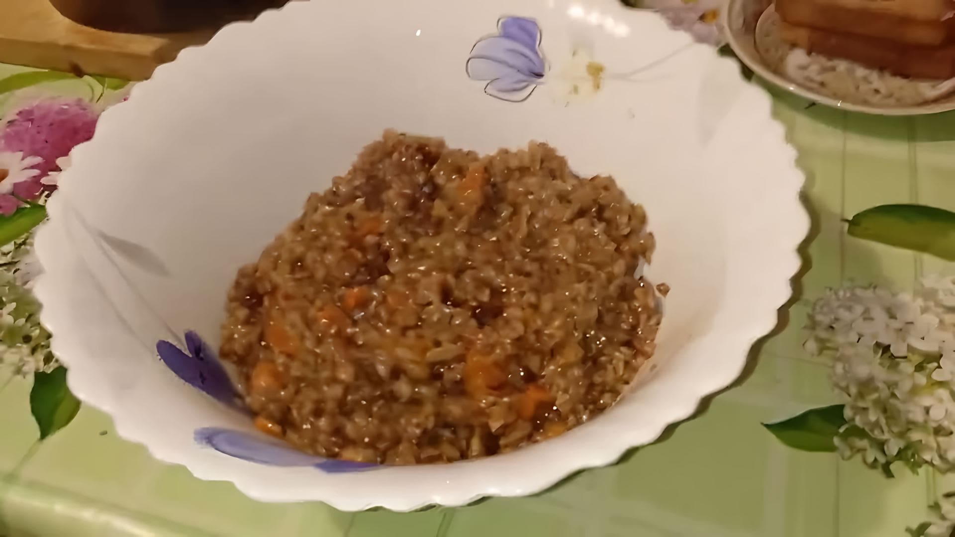 Перловая каша с мясом в афганском казане. Гречка в афганском казане с мясом. Каша гречневая по Оршански. Гречка по купечески.