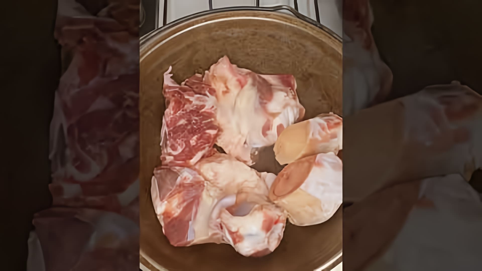 Видео рецепт сытного говяжьего костного супа