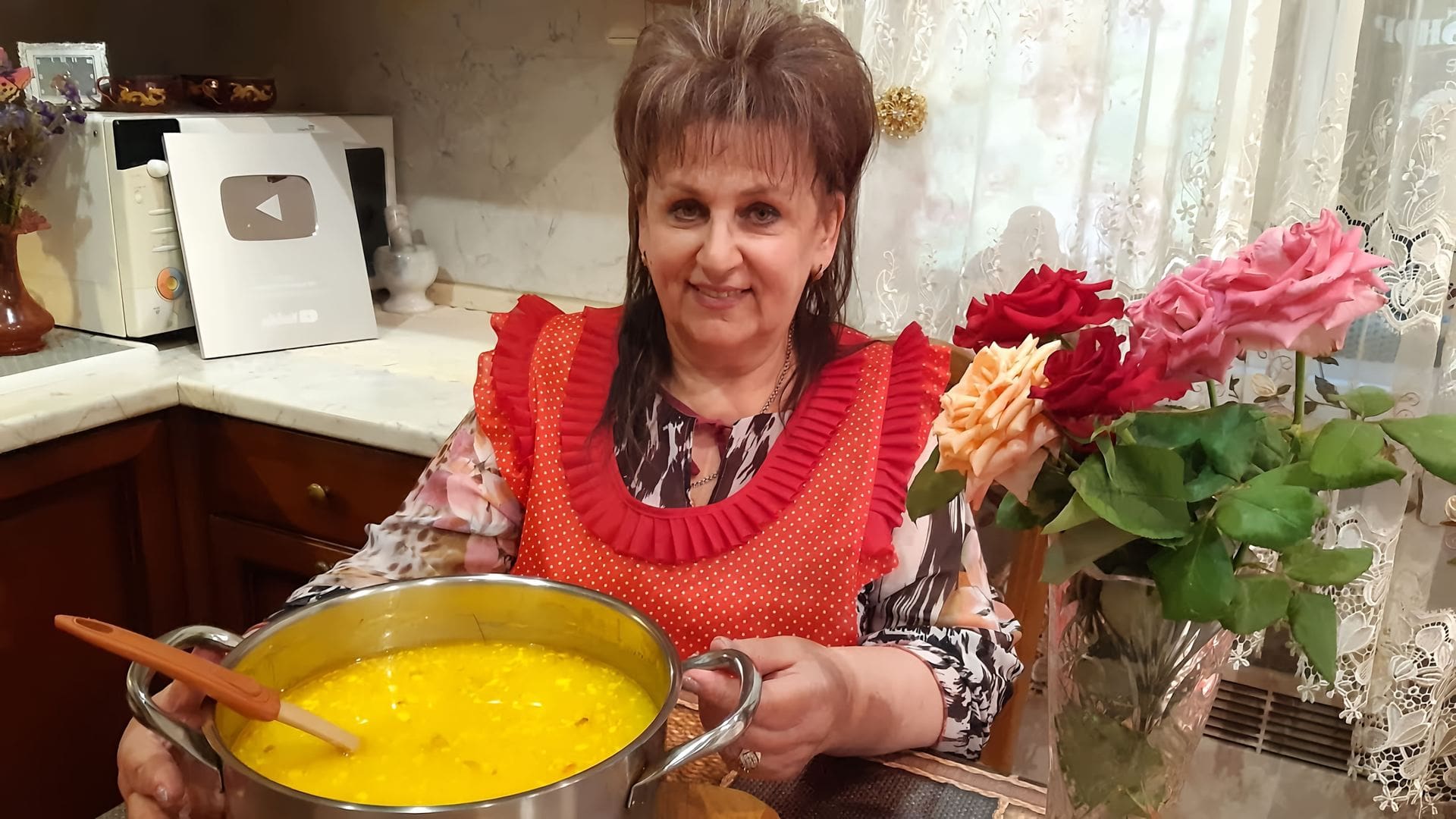 На кухне у любани. На кухне у любани торты. На кухне у любани супы. Канал на кухне у любани. На кухне у любани супы.