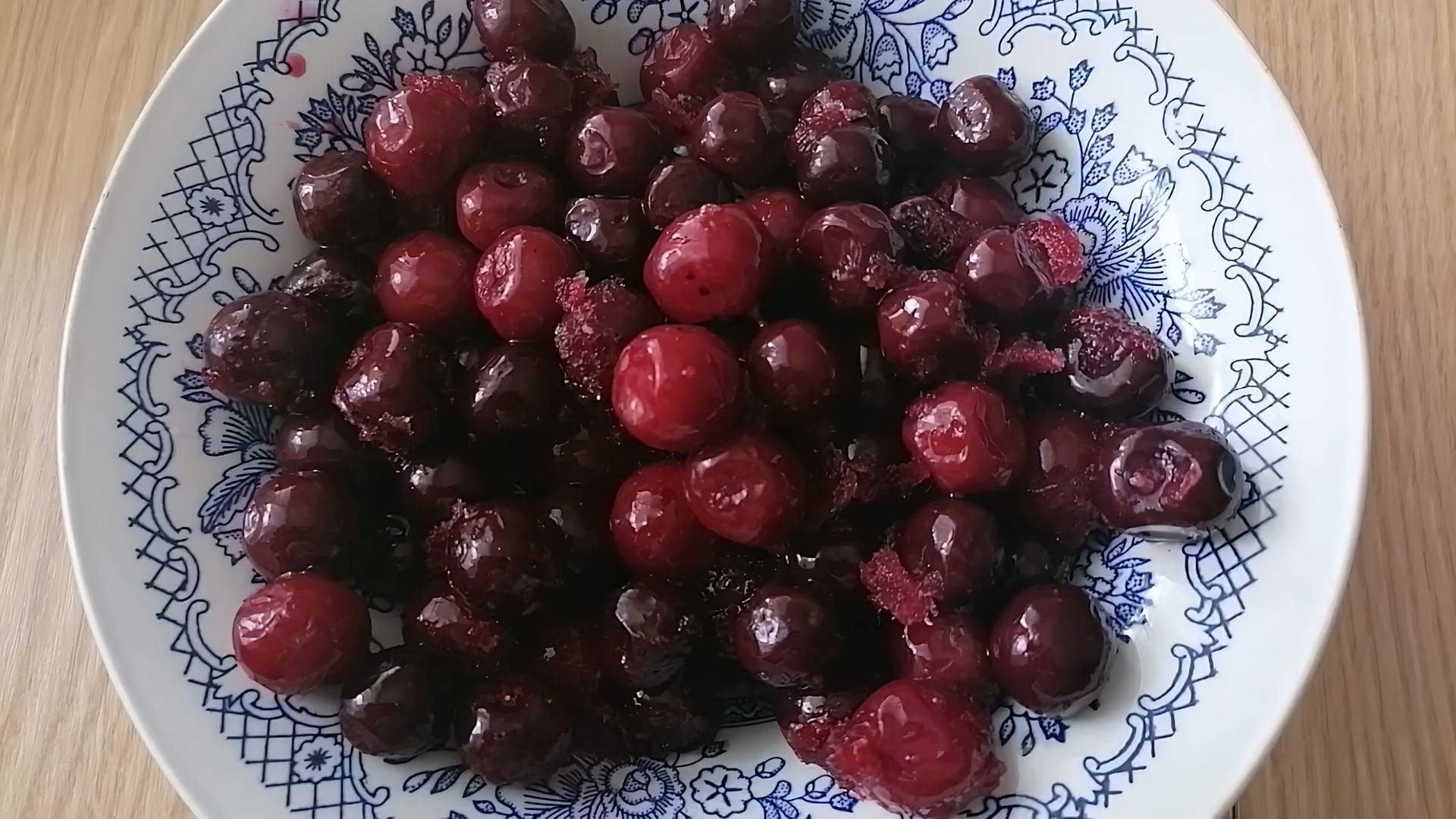 Как варить компот из замороженной смородины