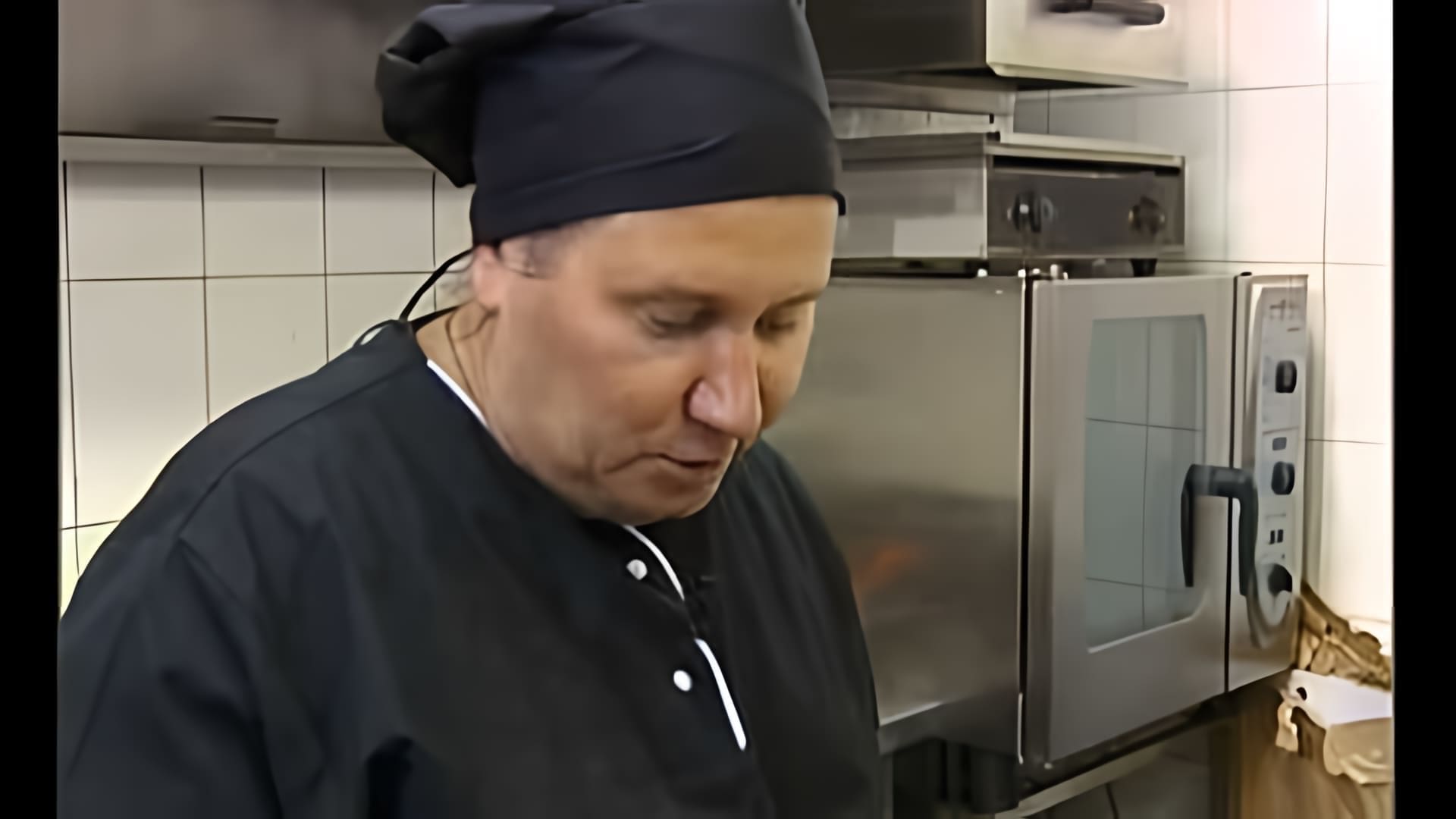 Максим Сырников, известный кулинар, провел мастер-классы в Липецке, где показал местным поварам, что такое настоящая русская кухня