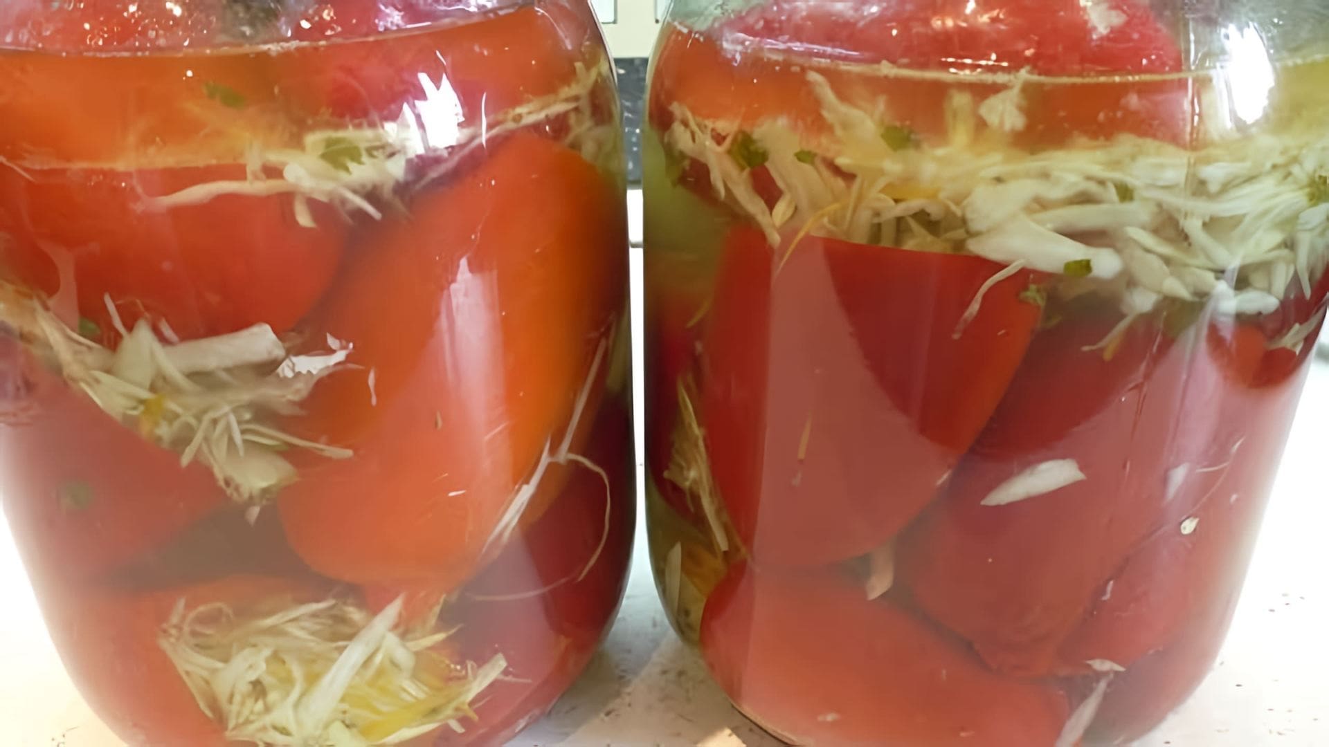 Фаршированный перец на зиму в банках с овощами