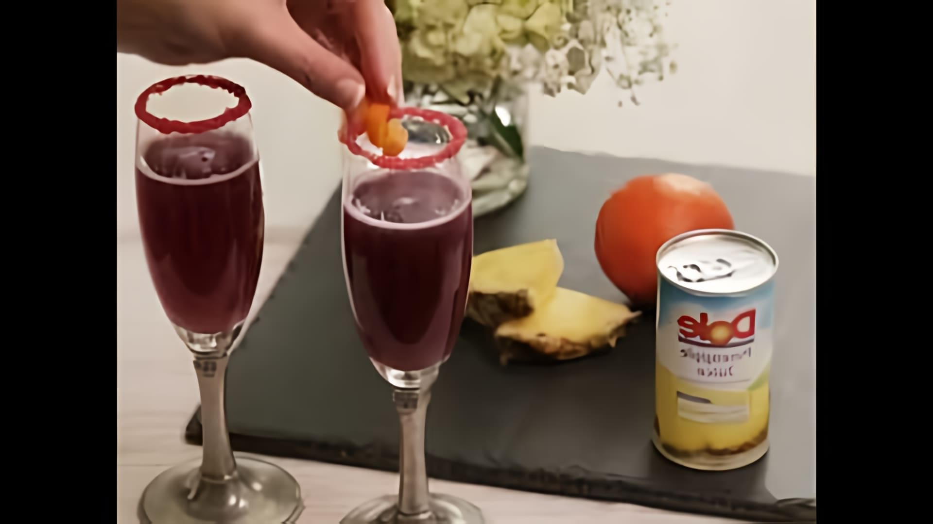 Make your Mother's Day brunch special with this tropical twist on the traditional mimosa. Makes 4 servings. Ingredients: 1/4 cup... 