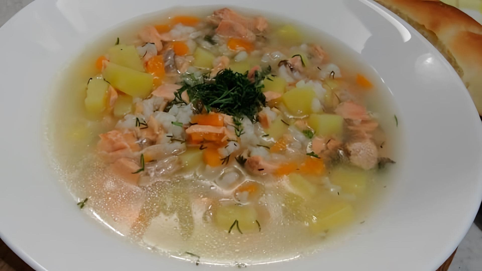 Подробный рецепт здесь: eda-blog/sup-iz-krasnoj-ryby. html Очень легкий и простой в приготовлении суп из красной... 