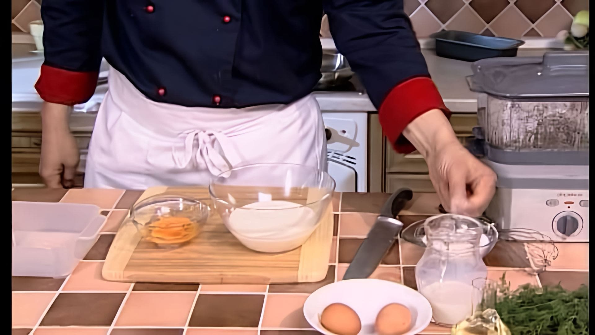 В этом видео рассказывается о приготовлении белкового парового омлета