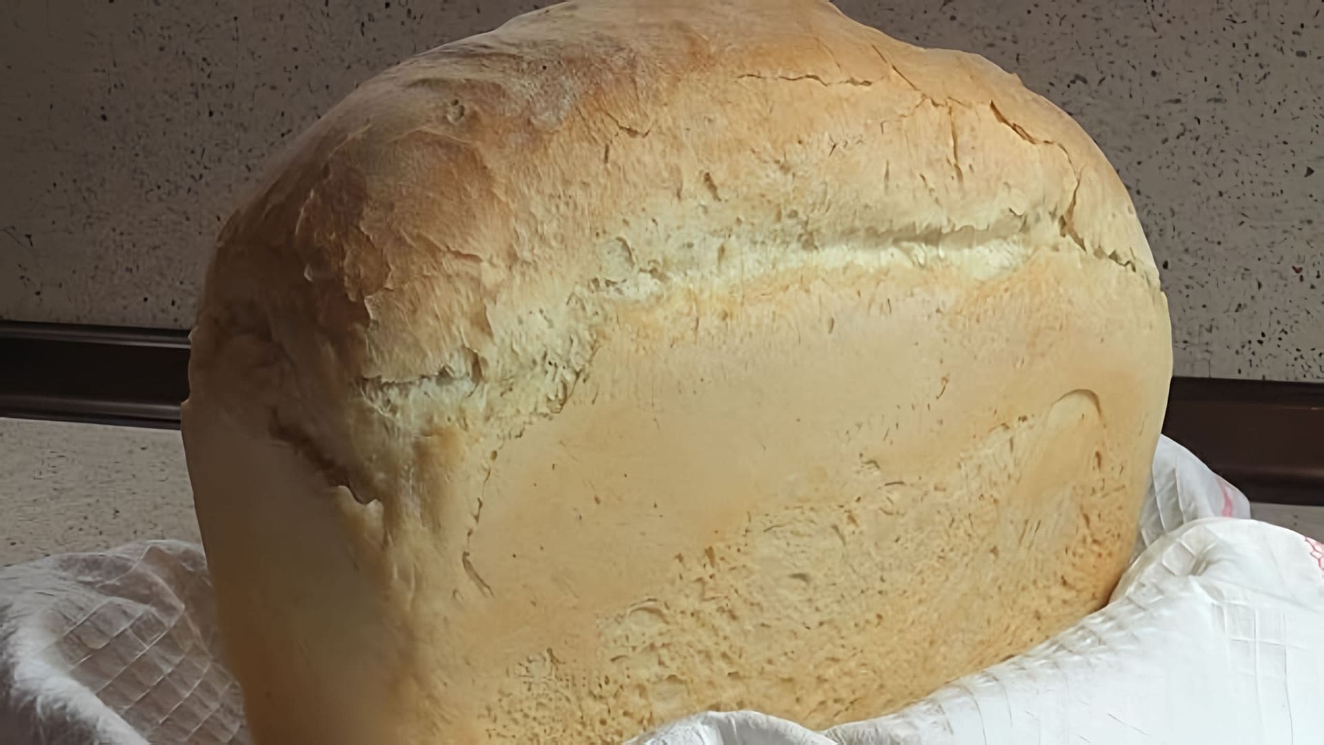 Хлеб нарезной. Русский хлеб для сэндвичей. Хлеб ирины хлебниковой. Домашний луковый хлеб. Ситный хлеб фото.