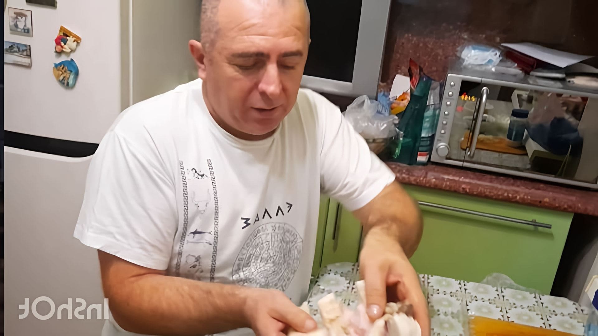 Видео: Вкусный рецепт курдюка с аджикой и зеленью. Такого вы не пробовали! 