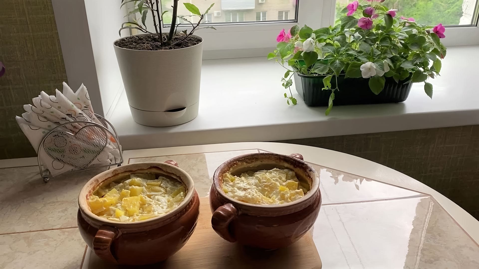 Картошка в горшочках