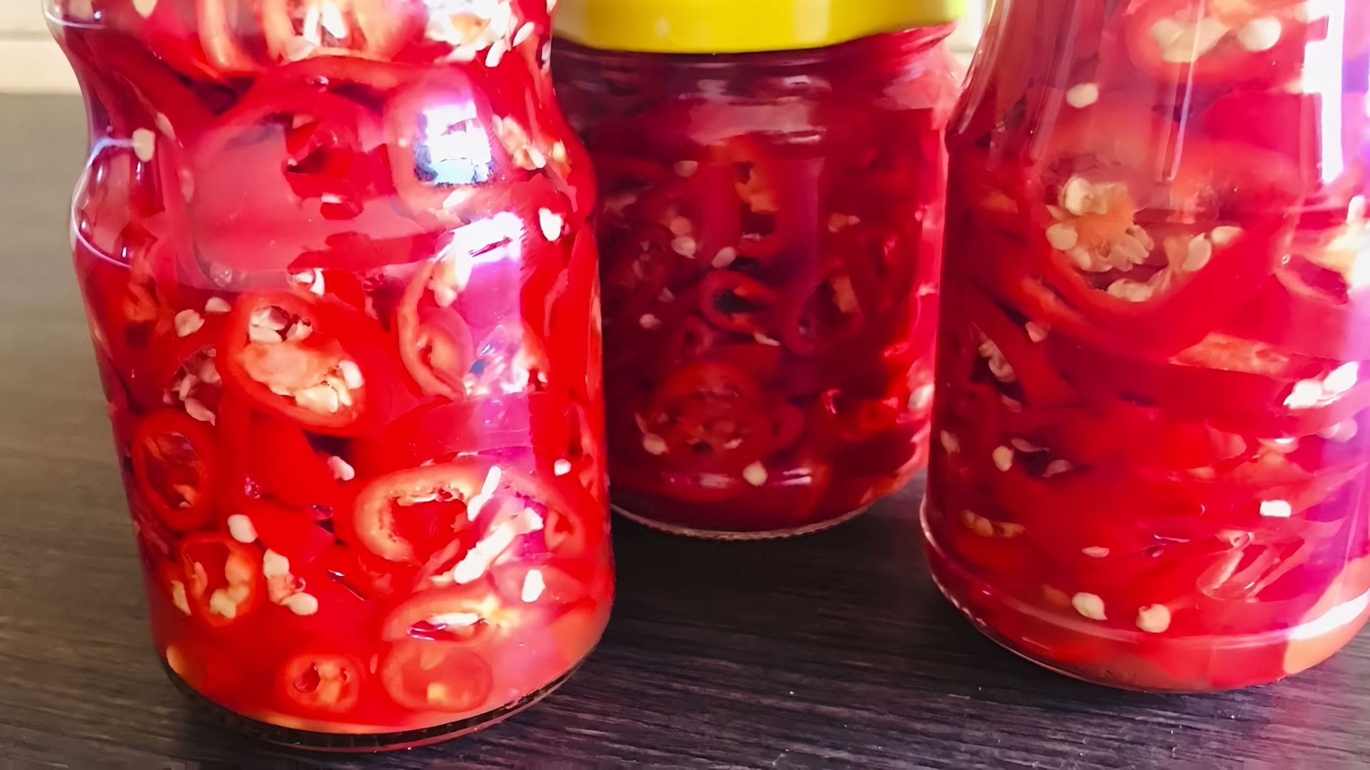 Что сделать из острого перца на зиму быстро и вкусно