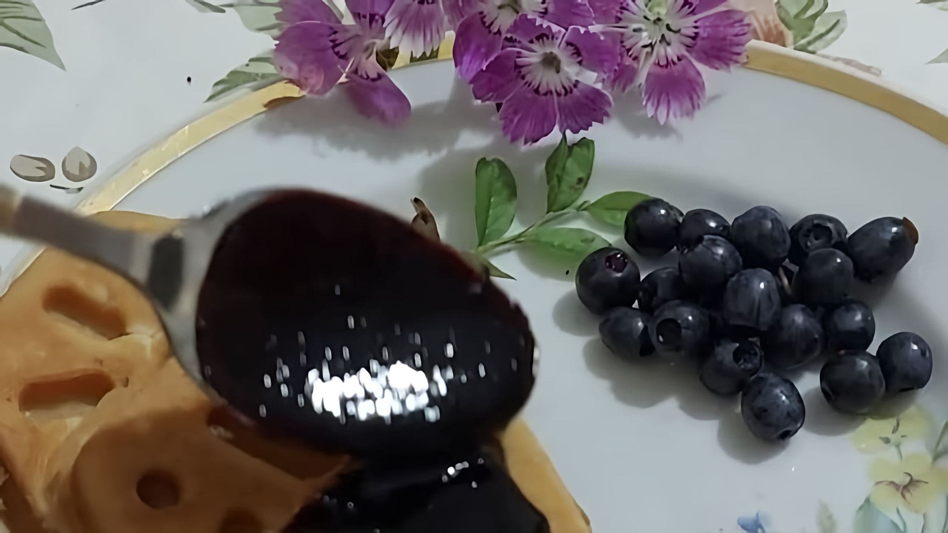 Как приготовить чернику с сахаром на зиму. Как приготовить чернику с сахаром на зиму