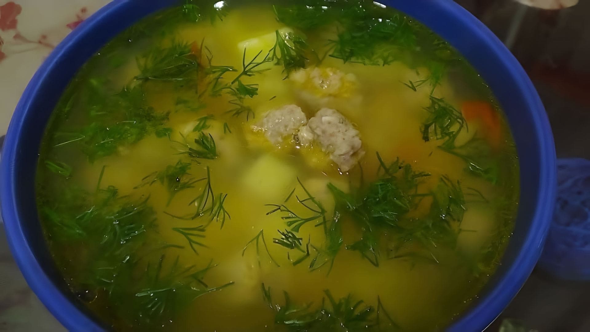 Суп с фрикадельками и вермишелью. Если у Вас нет много времени на приготовление супа, сделайте суп с... 