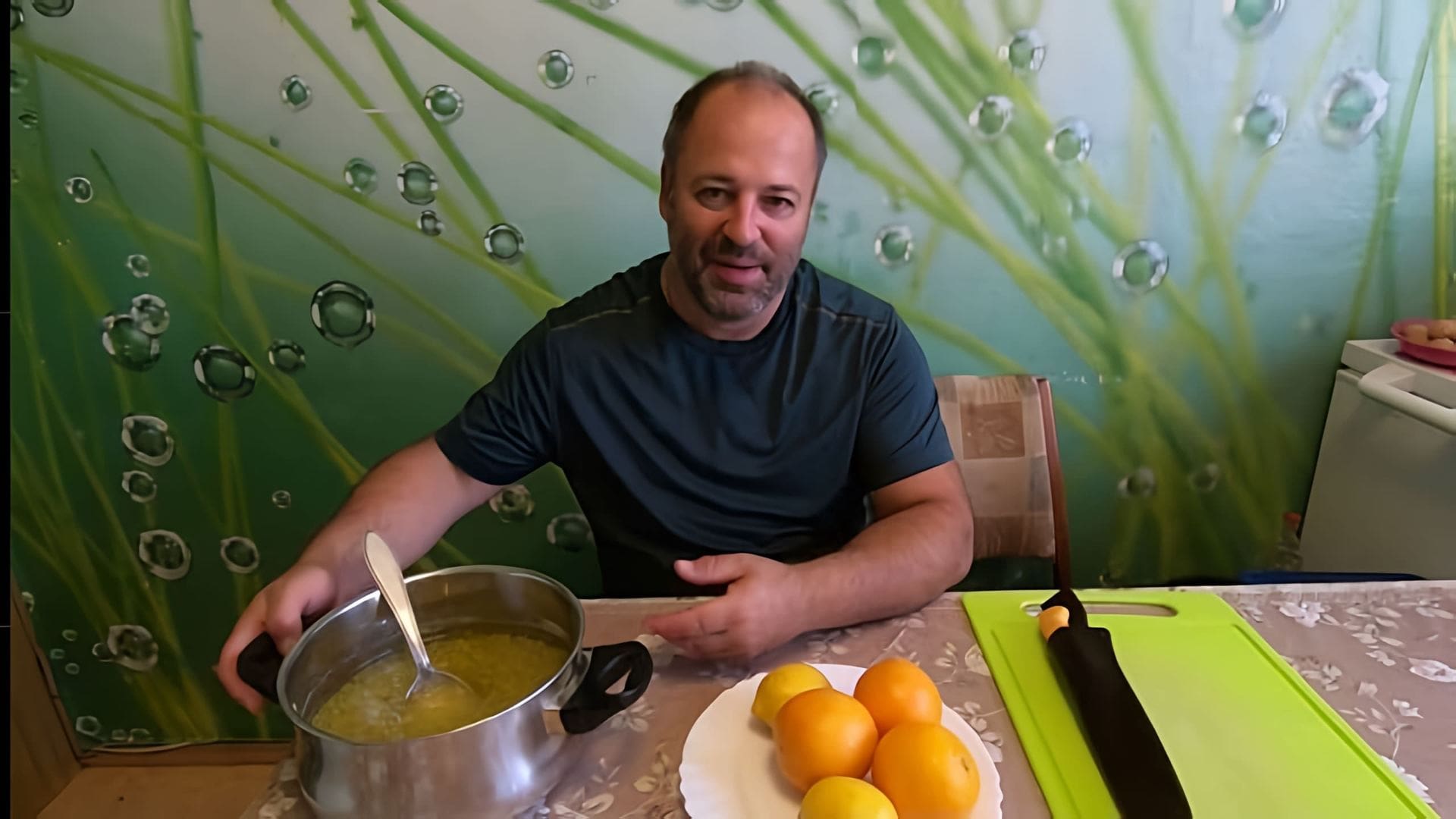 Приготовление варенья из кабачков с добавлением лимона и апельсина, а так же варенья из кабачков с клюквой. Варенье... 