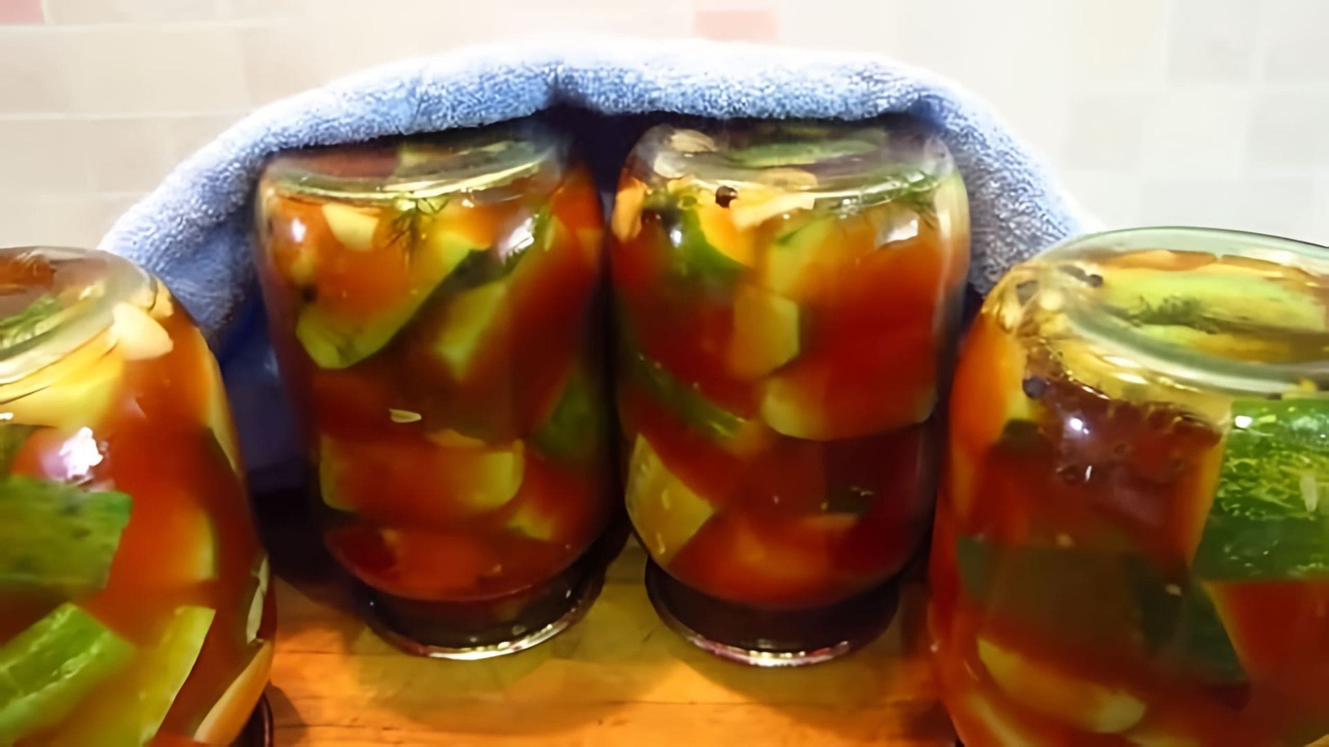 Үйде жасалған бейнедегі украиндық әйел