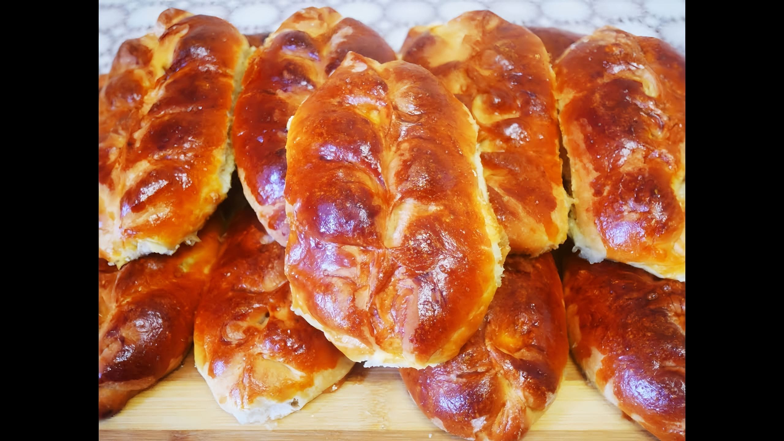 Духовые пирожки с яблоками