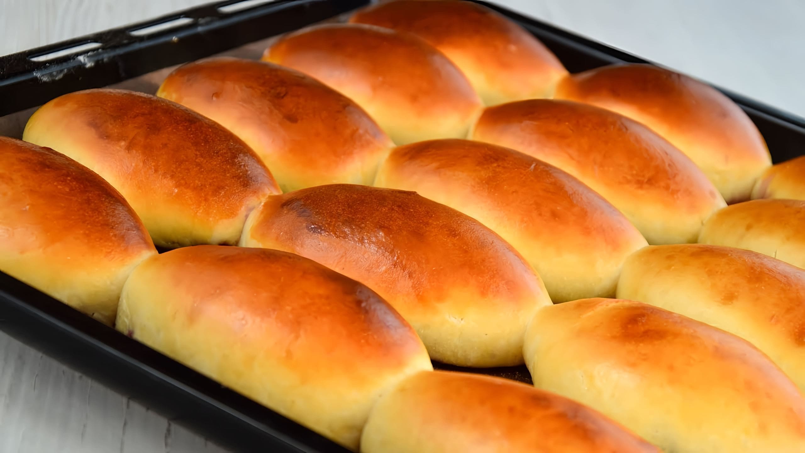 Духовые пирожки с яблоками