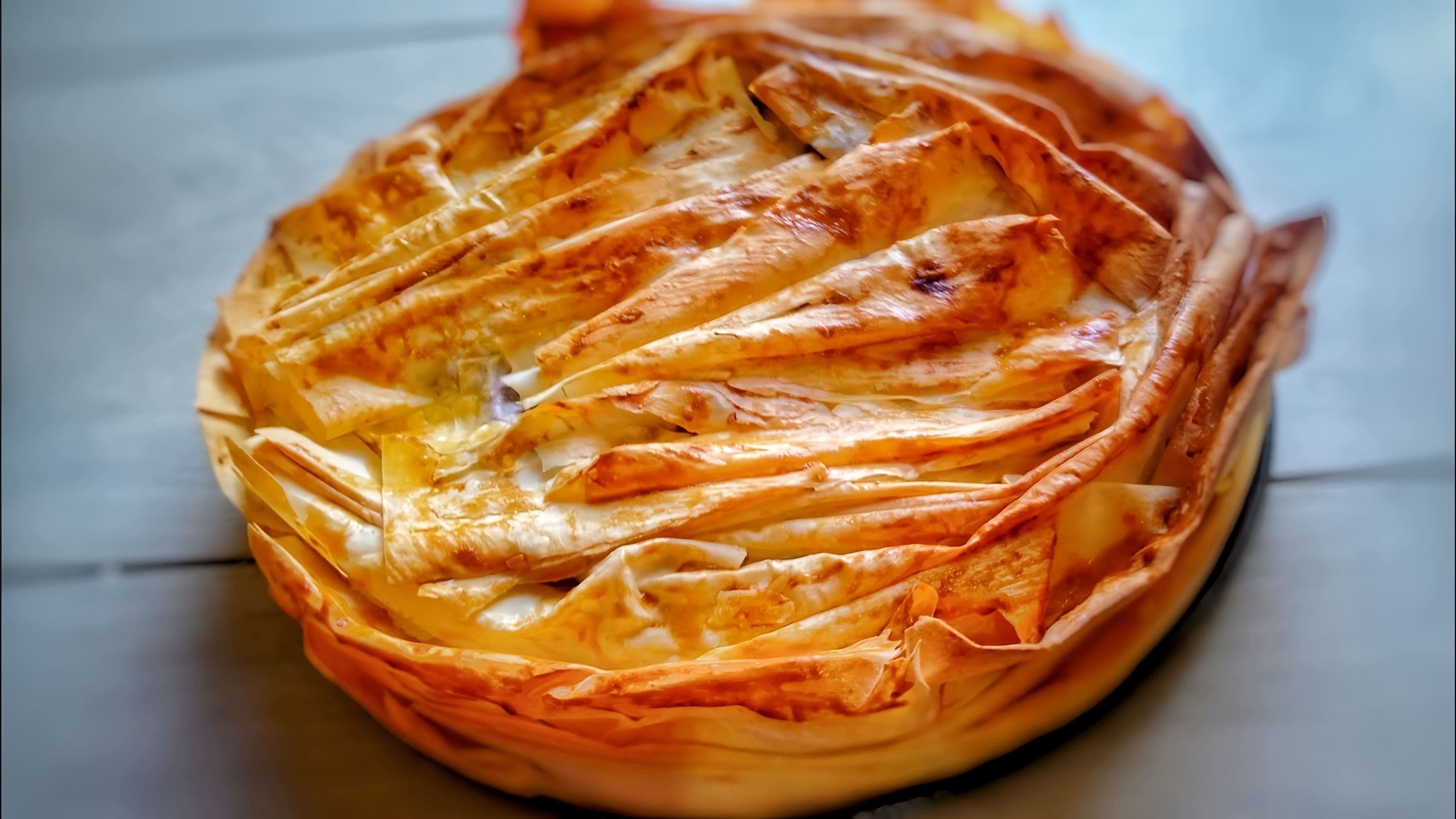 Вкусные блюда из теста фило. Тесто фило. Из теста фило. Пирожки из теста фило. Фито тесто.