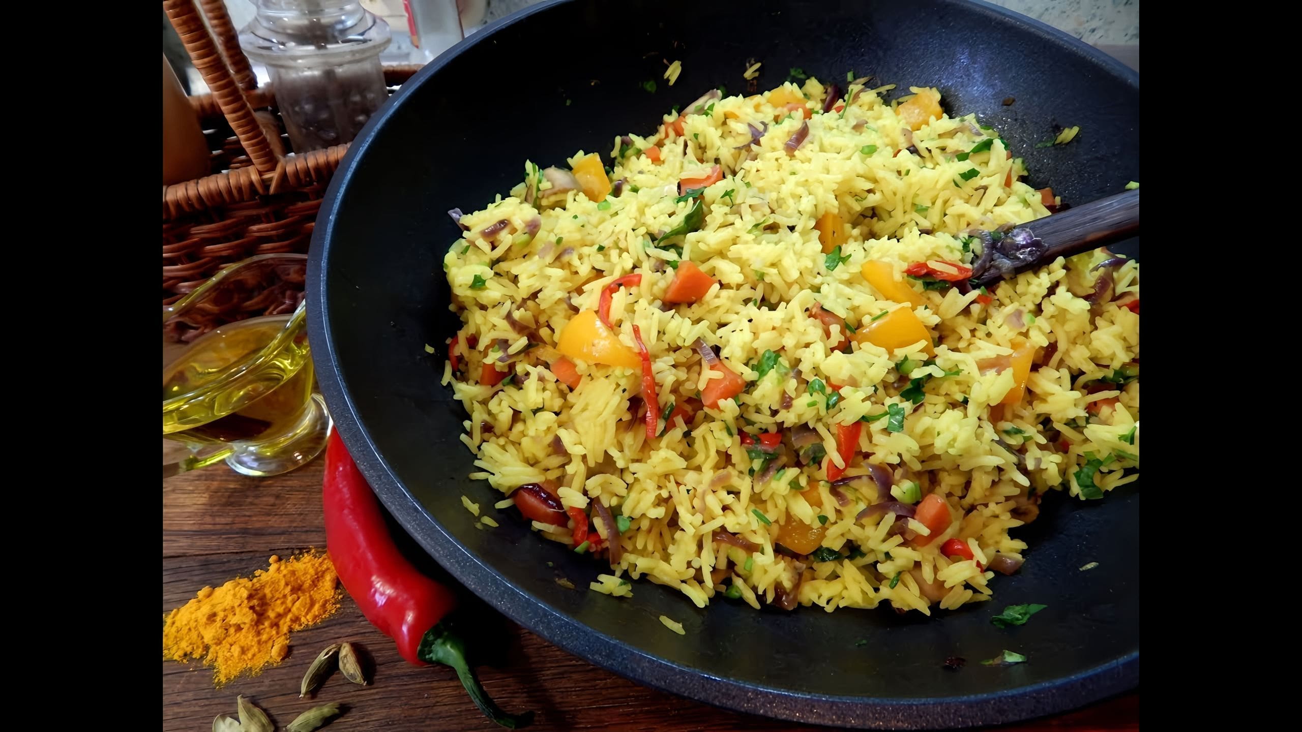 Рис пилав с овощами. Увелка плов овощной. Увелка плов овощной. Овощной плов. Домашние гарниры овощной плов как приготовить.