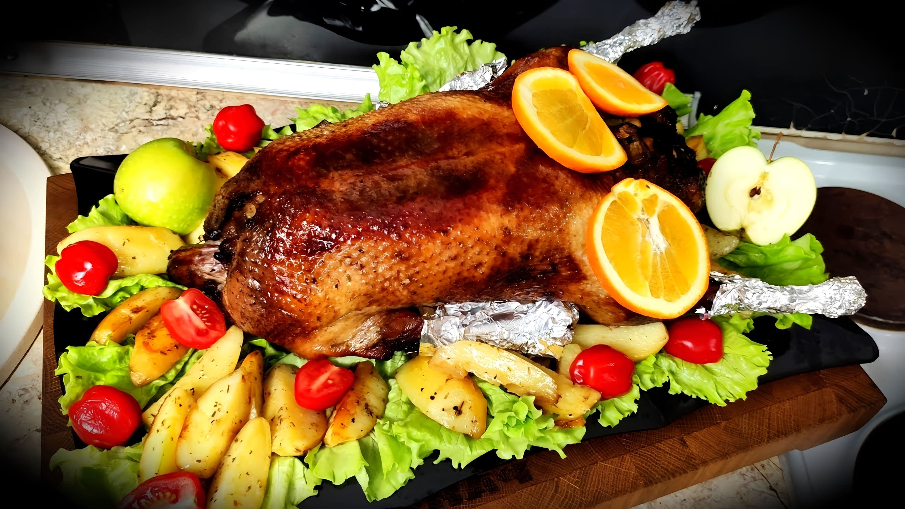 Утка с апельсинами в духовке. Рождественский гусь. Гусь с яблоком и апельсином в духовке. Гусь с яблоком и апельсином в духовке. Утка запеченная с апельсинами.