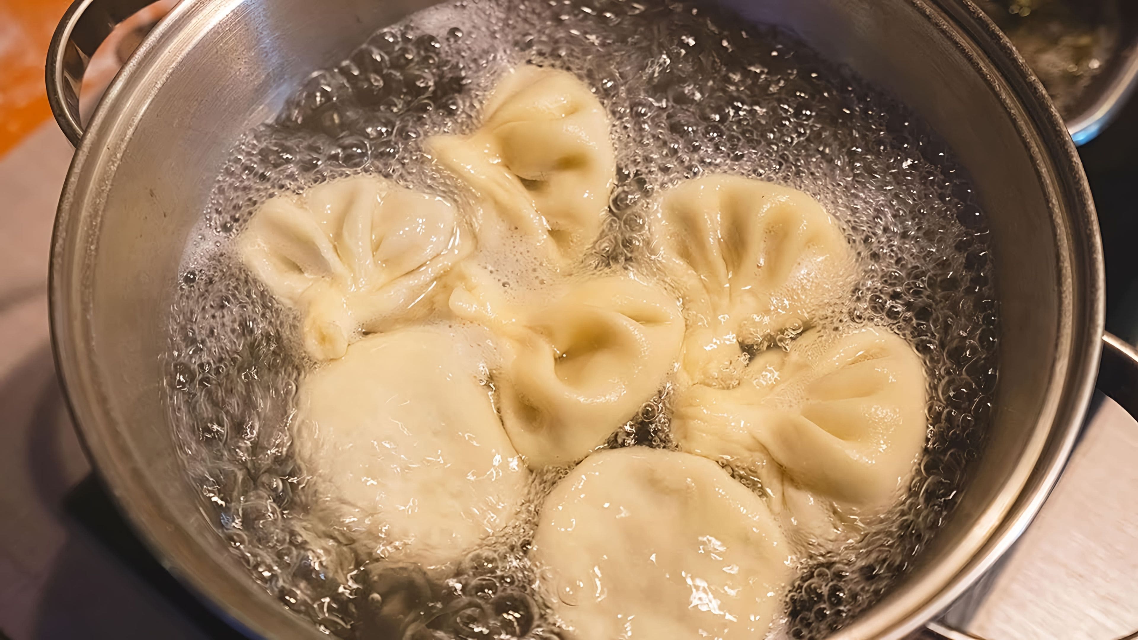 Как сварить хинкали замороженные в кастрюле правильно. Как сварить хинкали замороженные в кастрюле правильно. Хинкали варёные в кастрюле. Как сварить хинкали замороженные в кастрюле правильно. Хинкали варка.