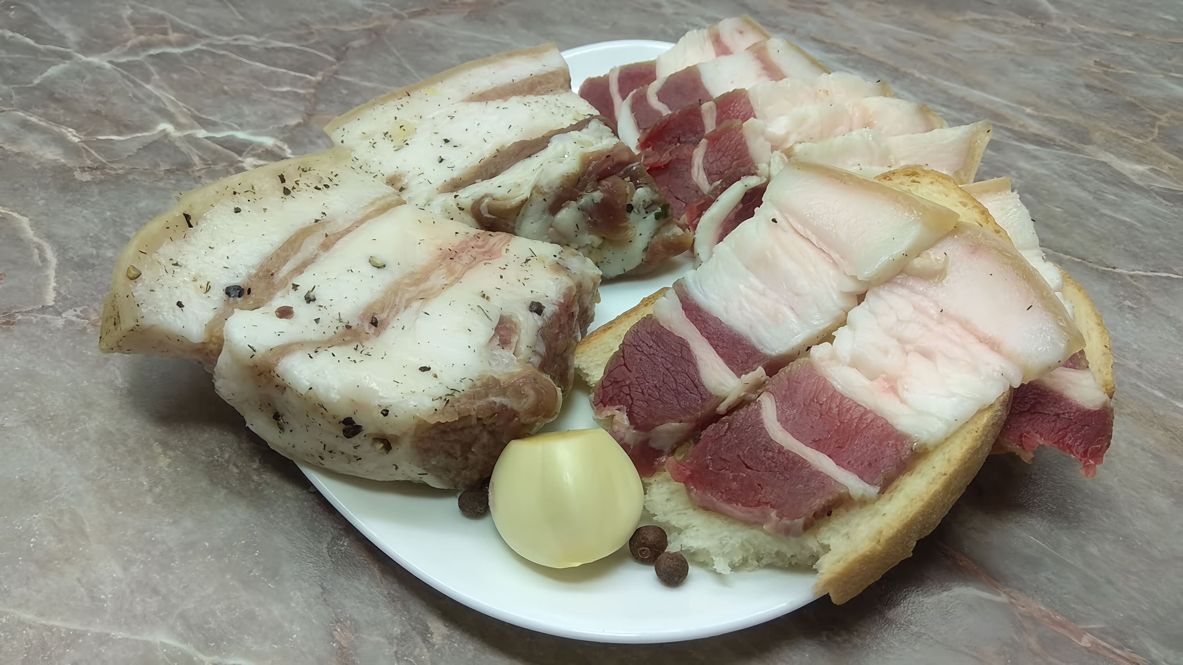 Сало соленое вкусное мягкое. Засолка сала сухим. Сало сухим посолом с чесноком. Сало сухого посола. Сало соленое белорусское без прослоек