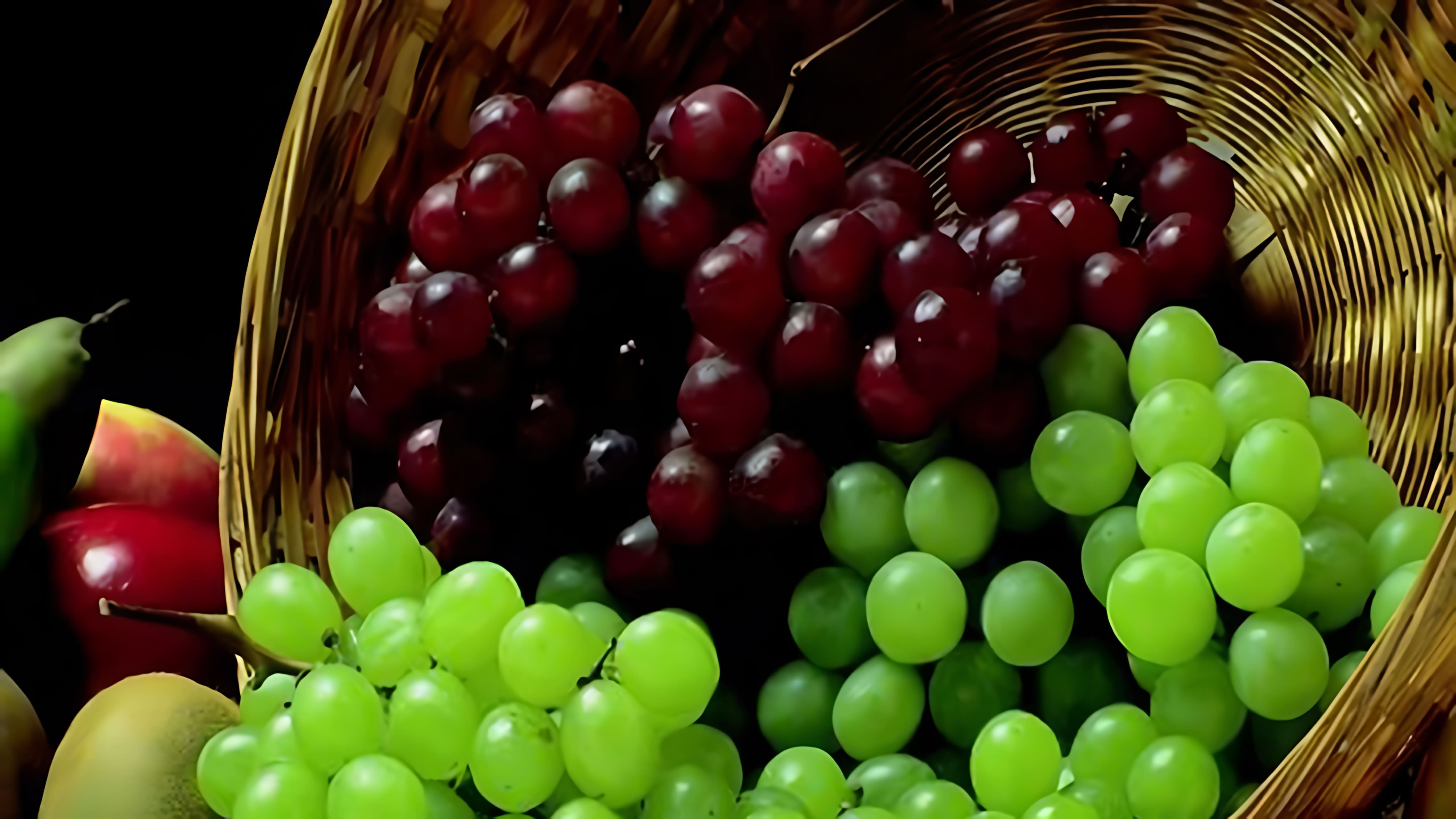 В данном видео-ролике, который был снят 10 сентября 2014 года, рассказывается о процессе заготовки винограда на зиму