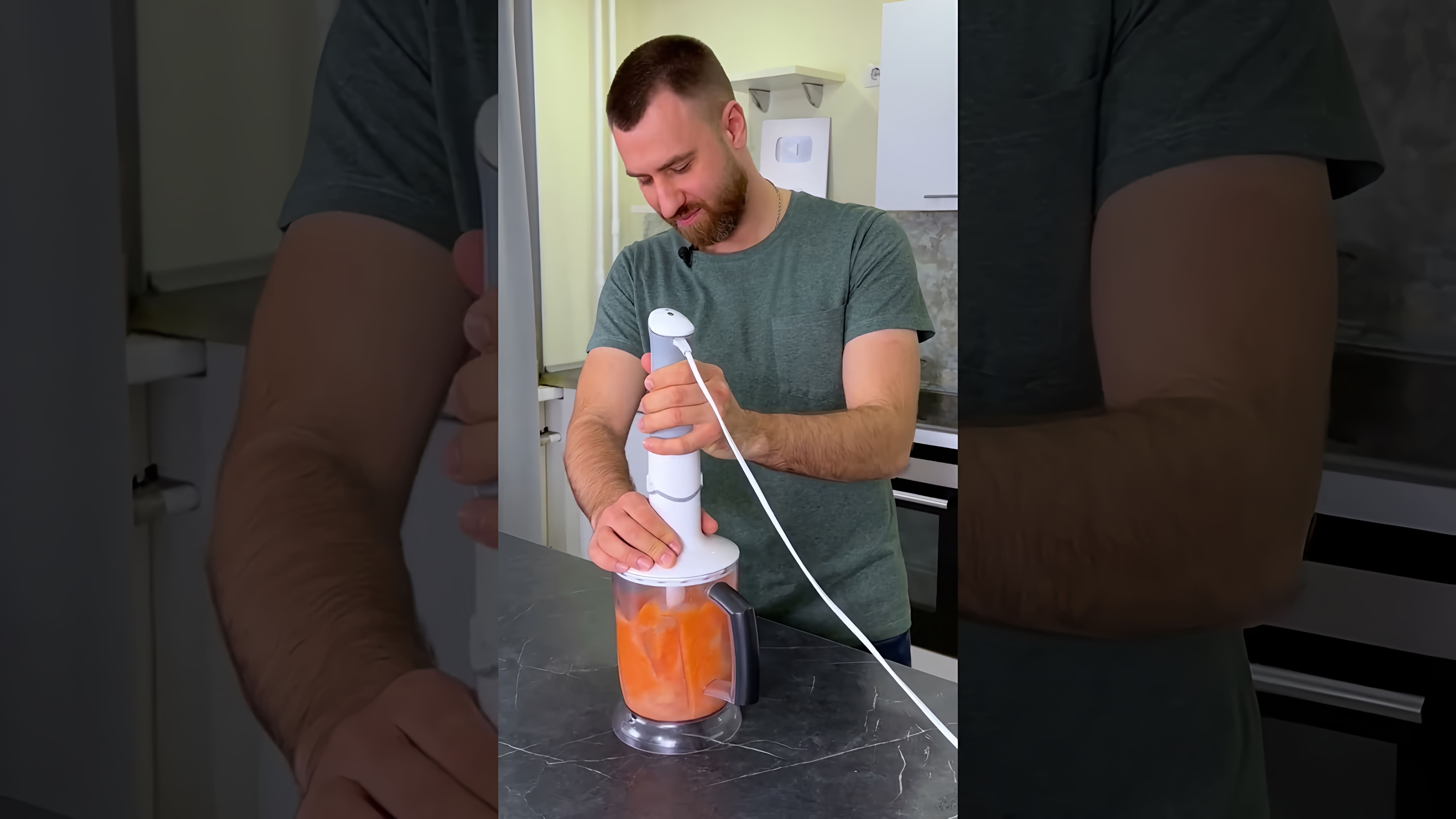 В этом видео демонстрируется процесс приготовления чечевичных лепешек из одного ингредиента