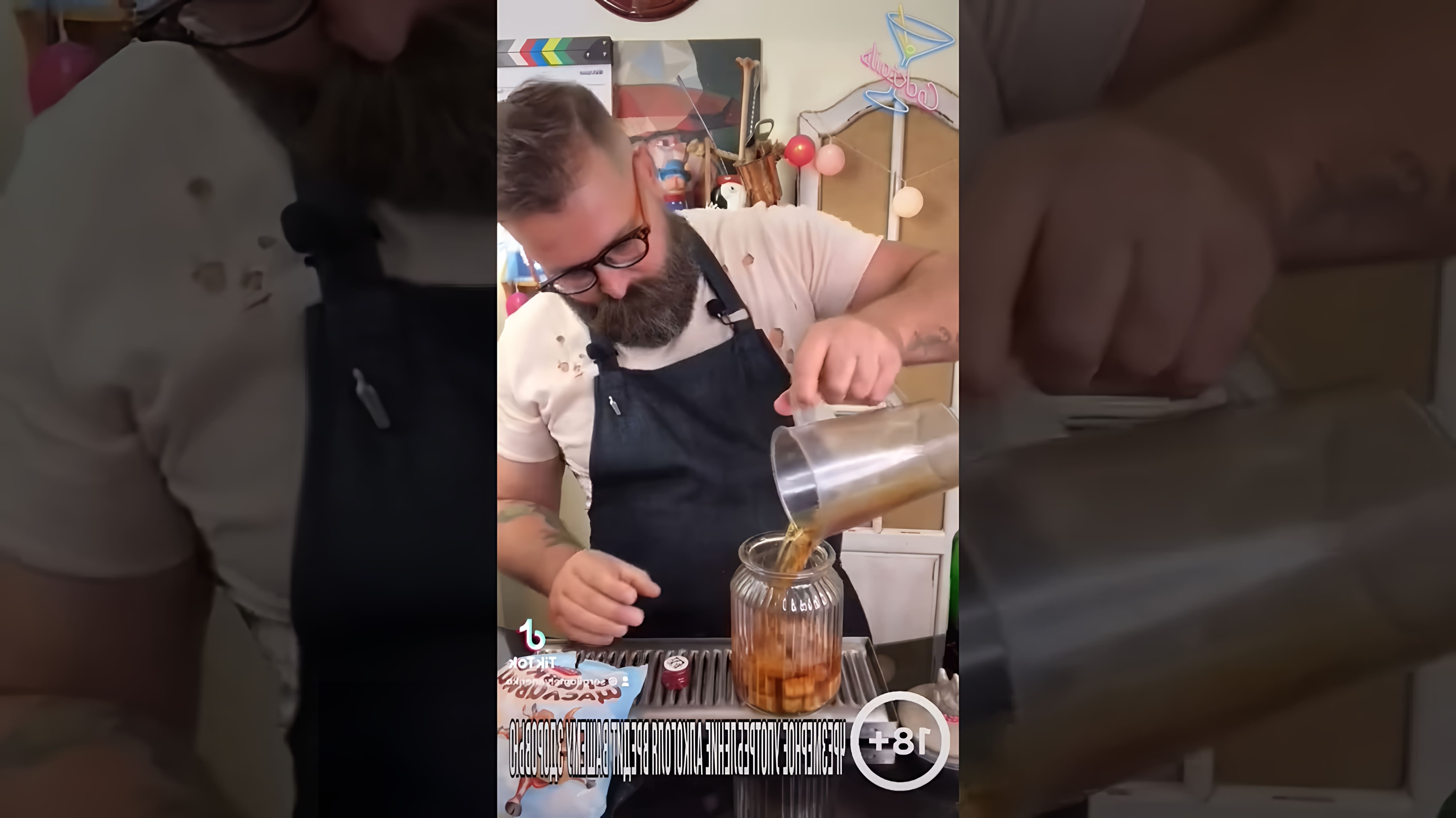 Видео как приготовить кремовый ликер дома, используя конфеты "Коровка" от производителя "Коровка"