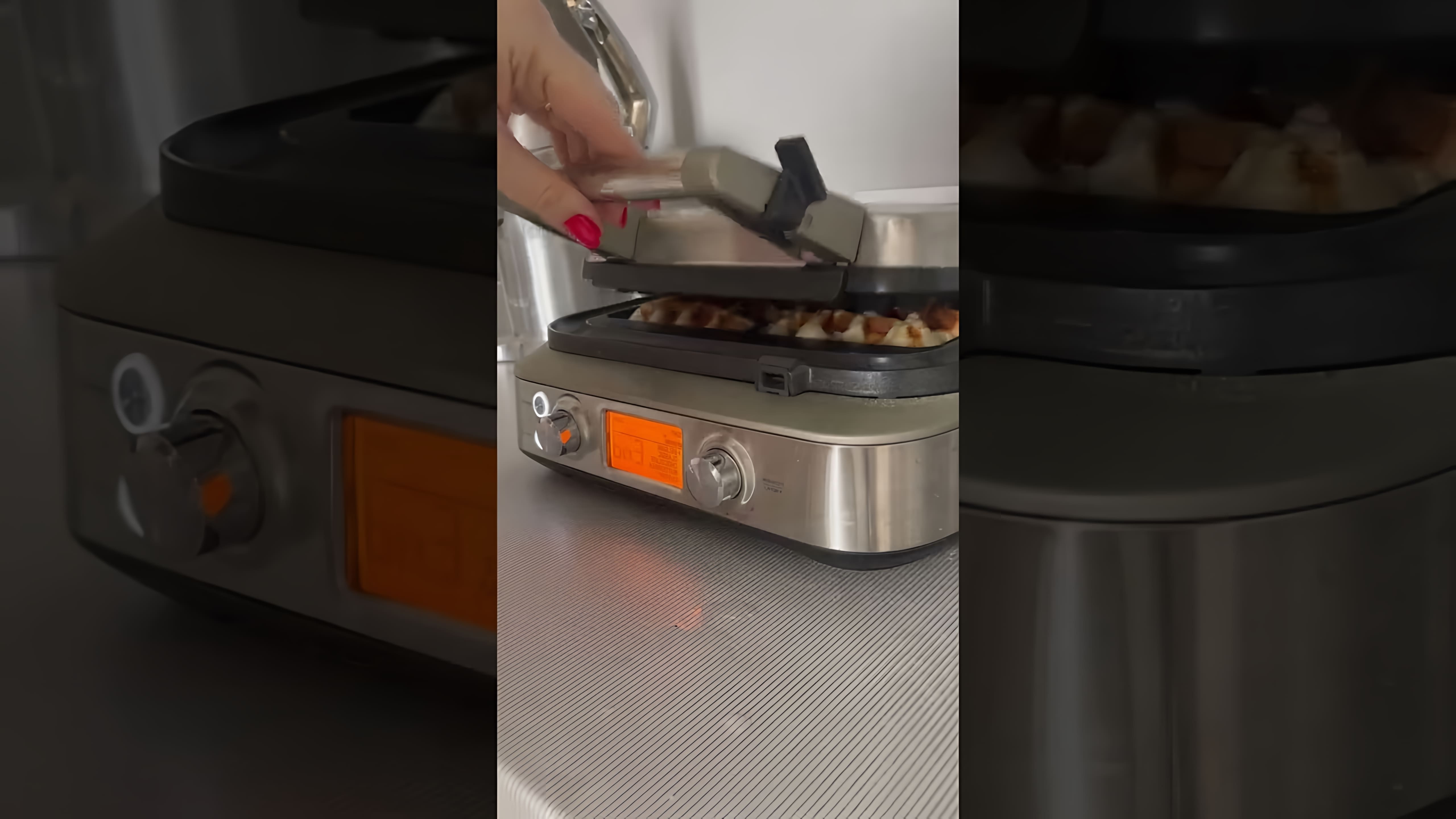 В этом видео-ролике вы увидите, как приготовить самые вкусные бельгийские вафли