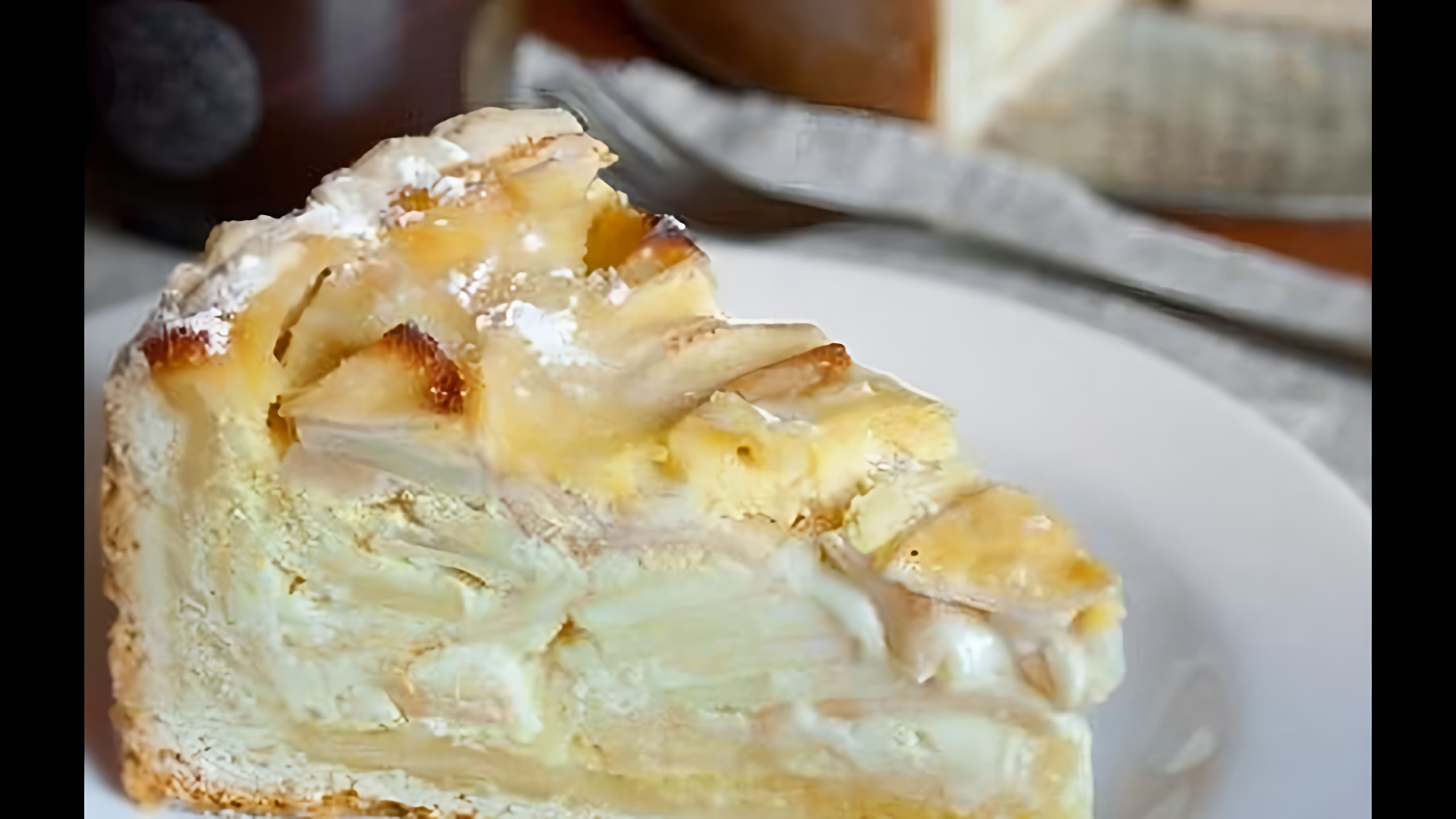 В этом видео-ролике будет показан простой рецепт приготовления пирога с яблоками в мультиварке