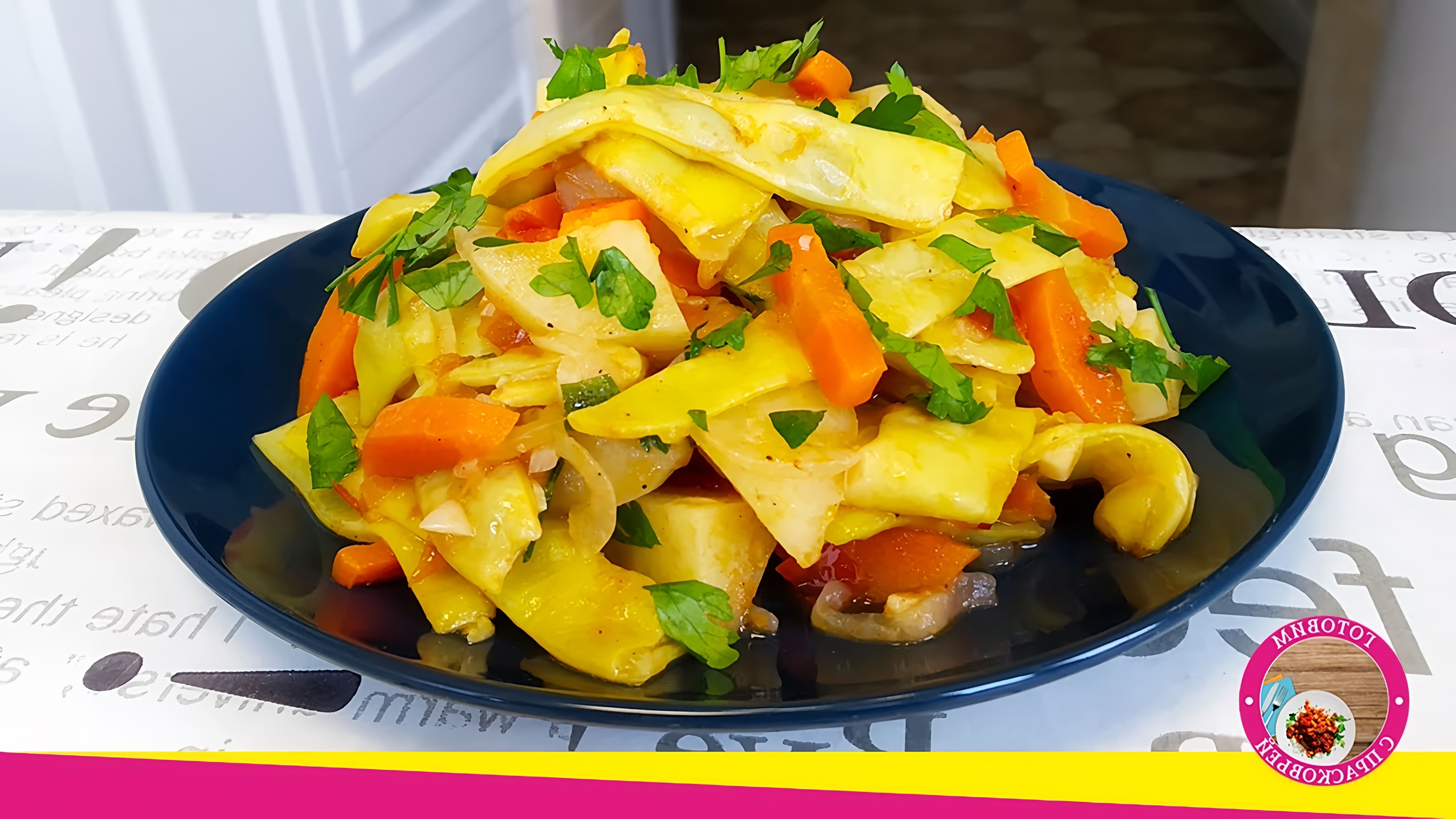 В этом видео Прасковья готовит очень вкусное и сытное блюдо - желтую стручковую фасоль с картошкой