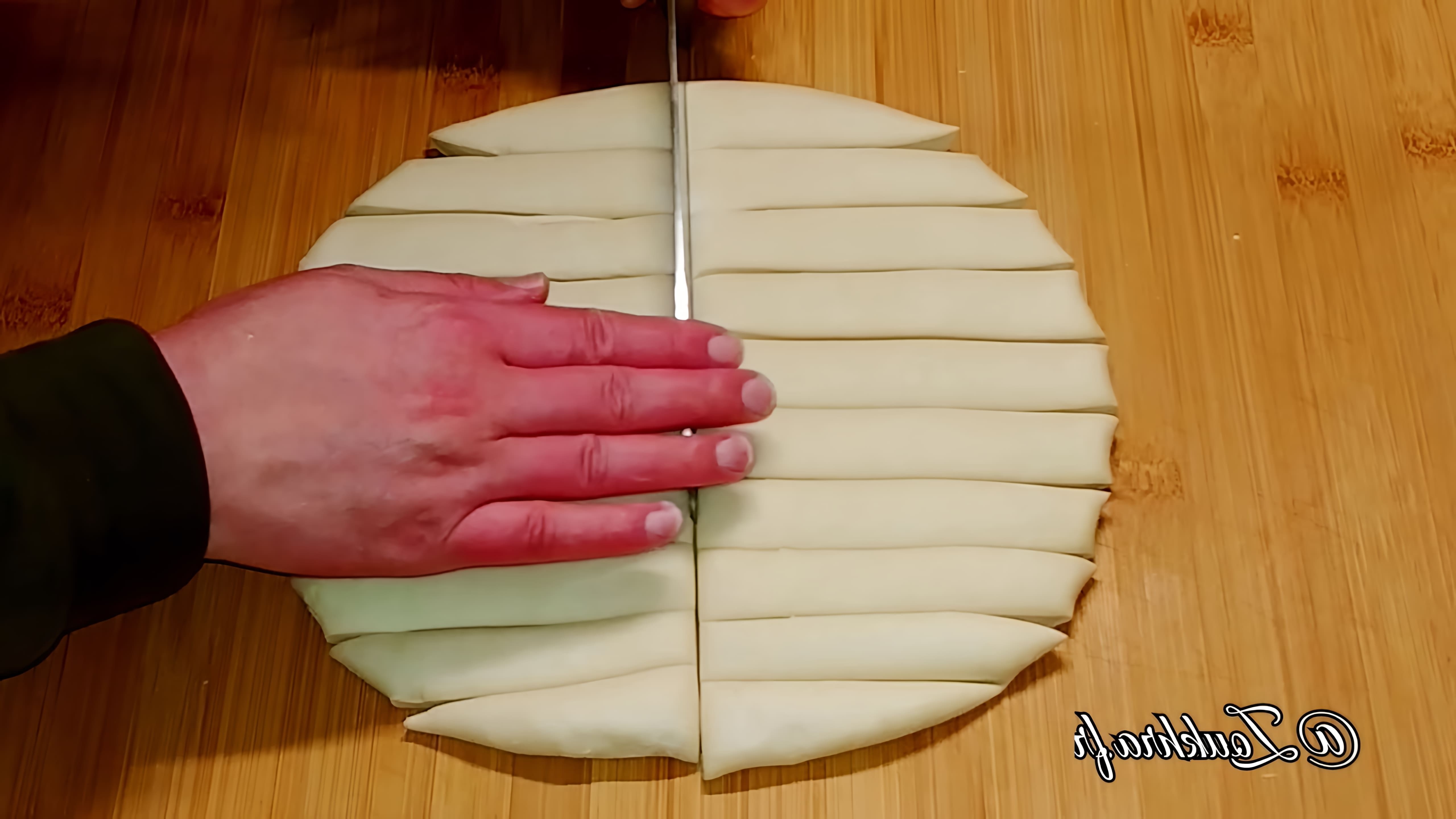 В этом видео демонстрируется простой и быстрый способ приготовления лапши для лагмана
