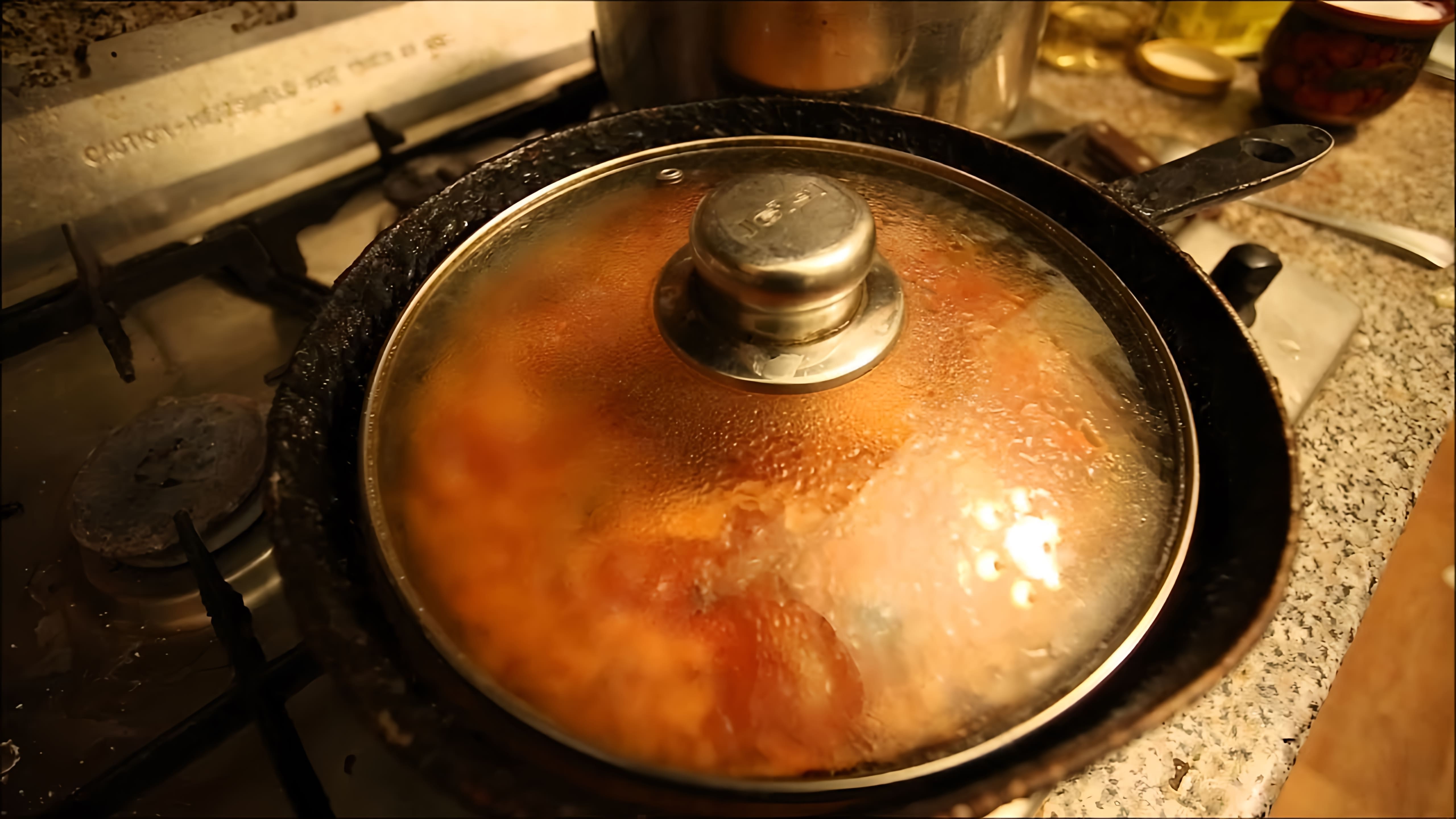 В этом видео Дима Ньюс рассказывает о приготовлении солянки из семги