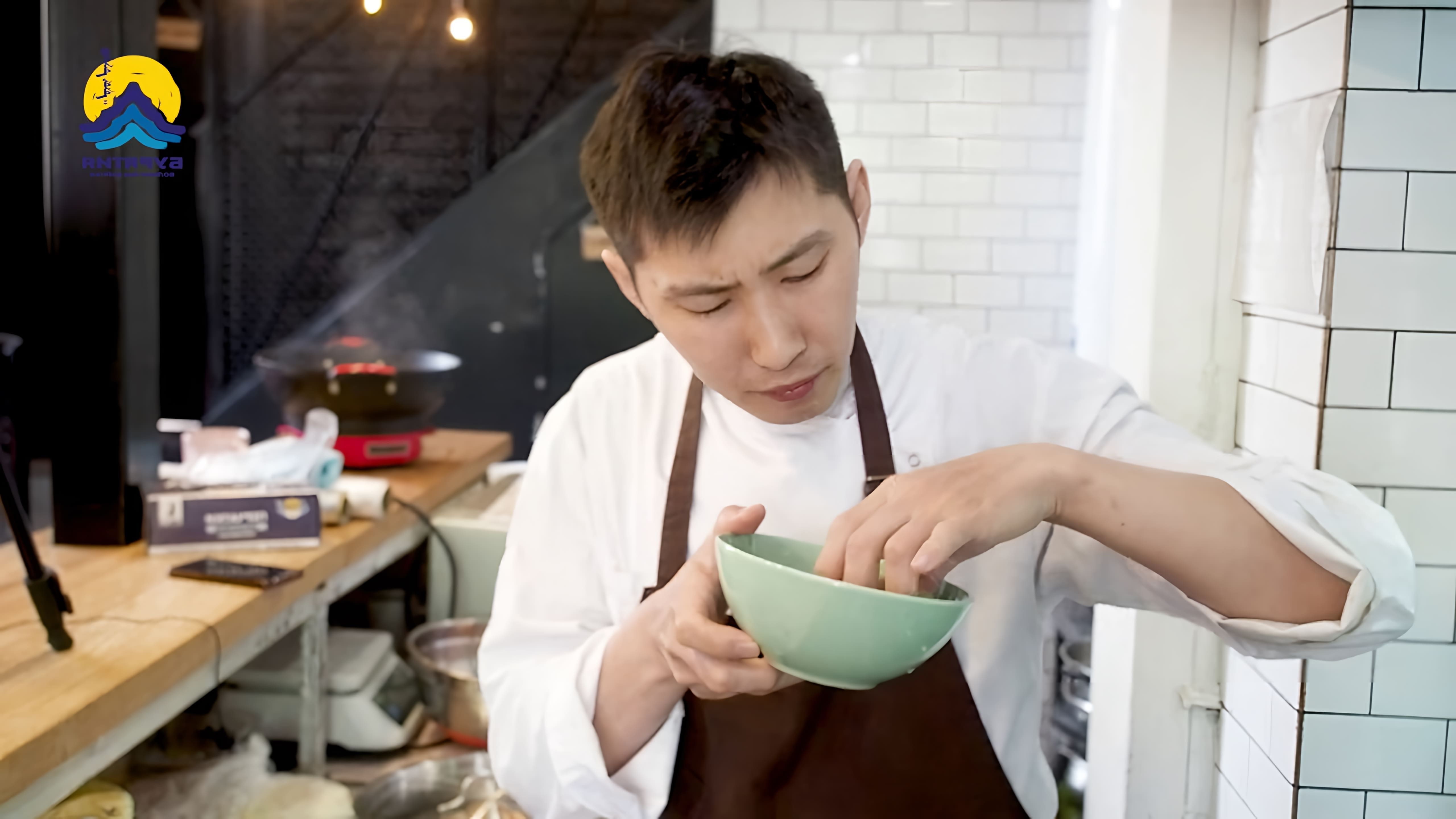 В этом видео шеф-повар Андрей Маханов показывает, как приготовить буузы - национальное блюдо бурятской кухни