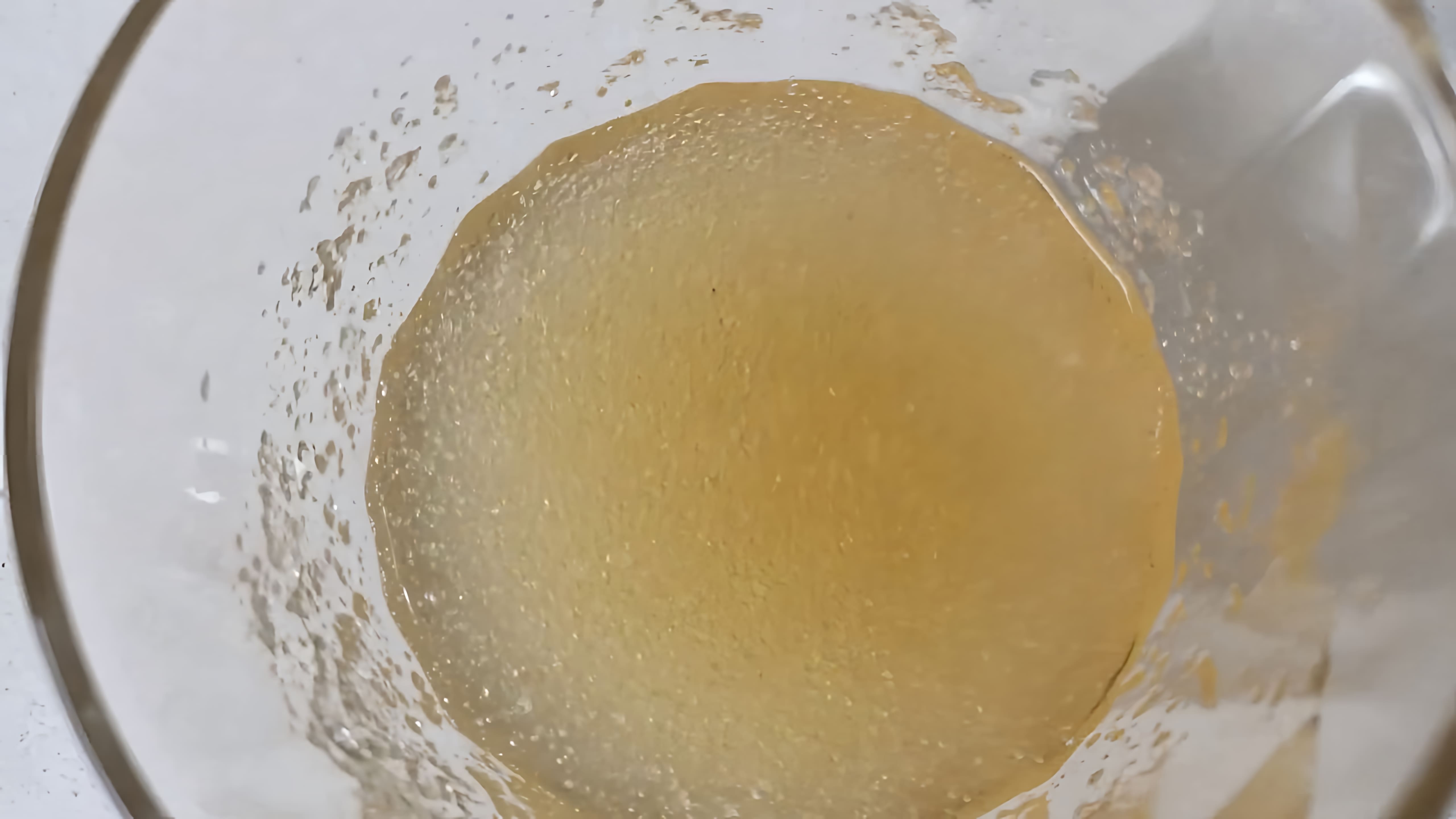 В этом видео-ролике я покажу, как развести желатин для приготовления холодного, заливного или студня