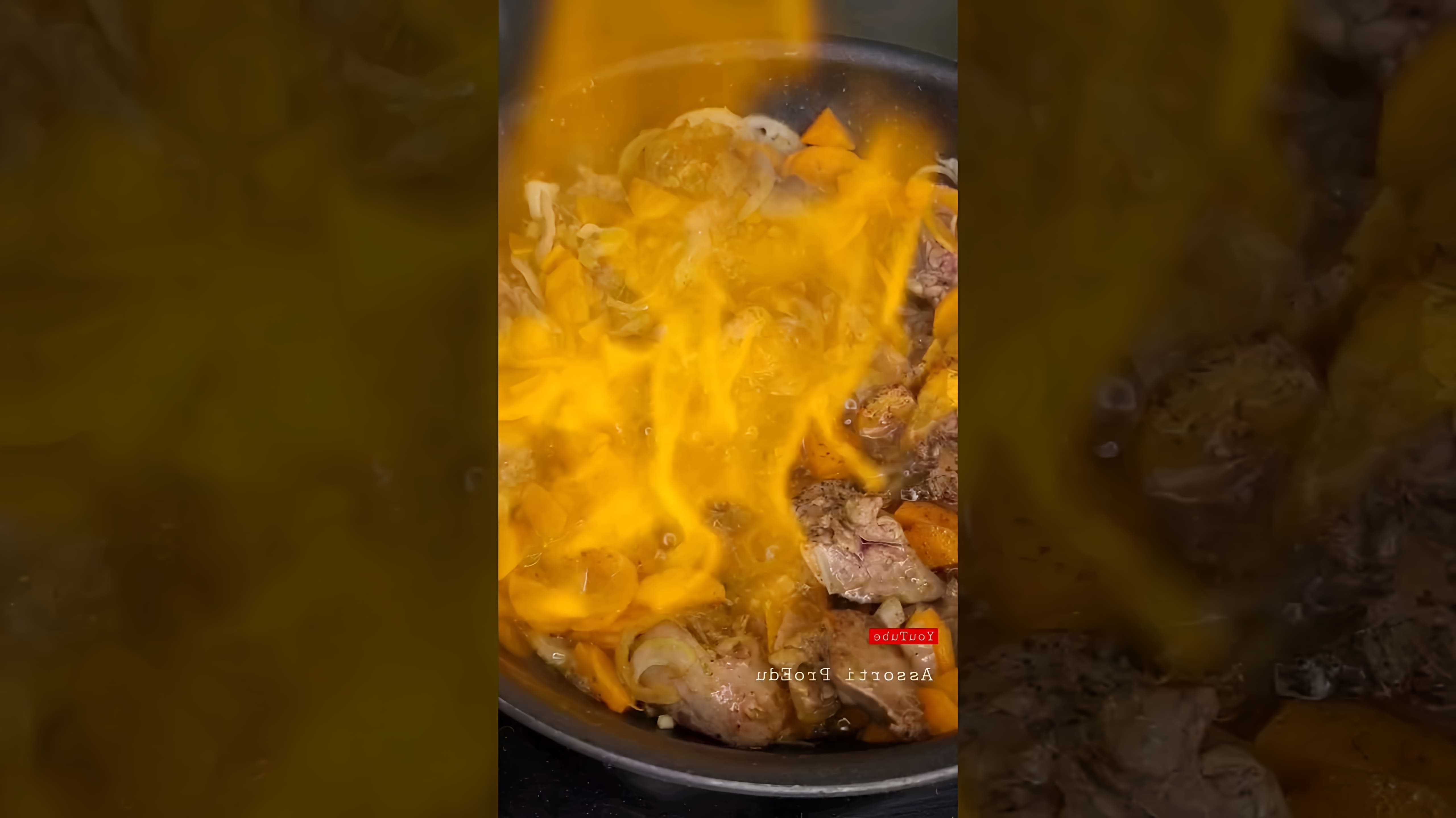 В этом видео демонстрируется рецепт приготовления домашнего паштета из куриной печени