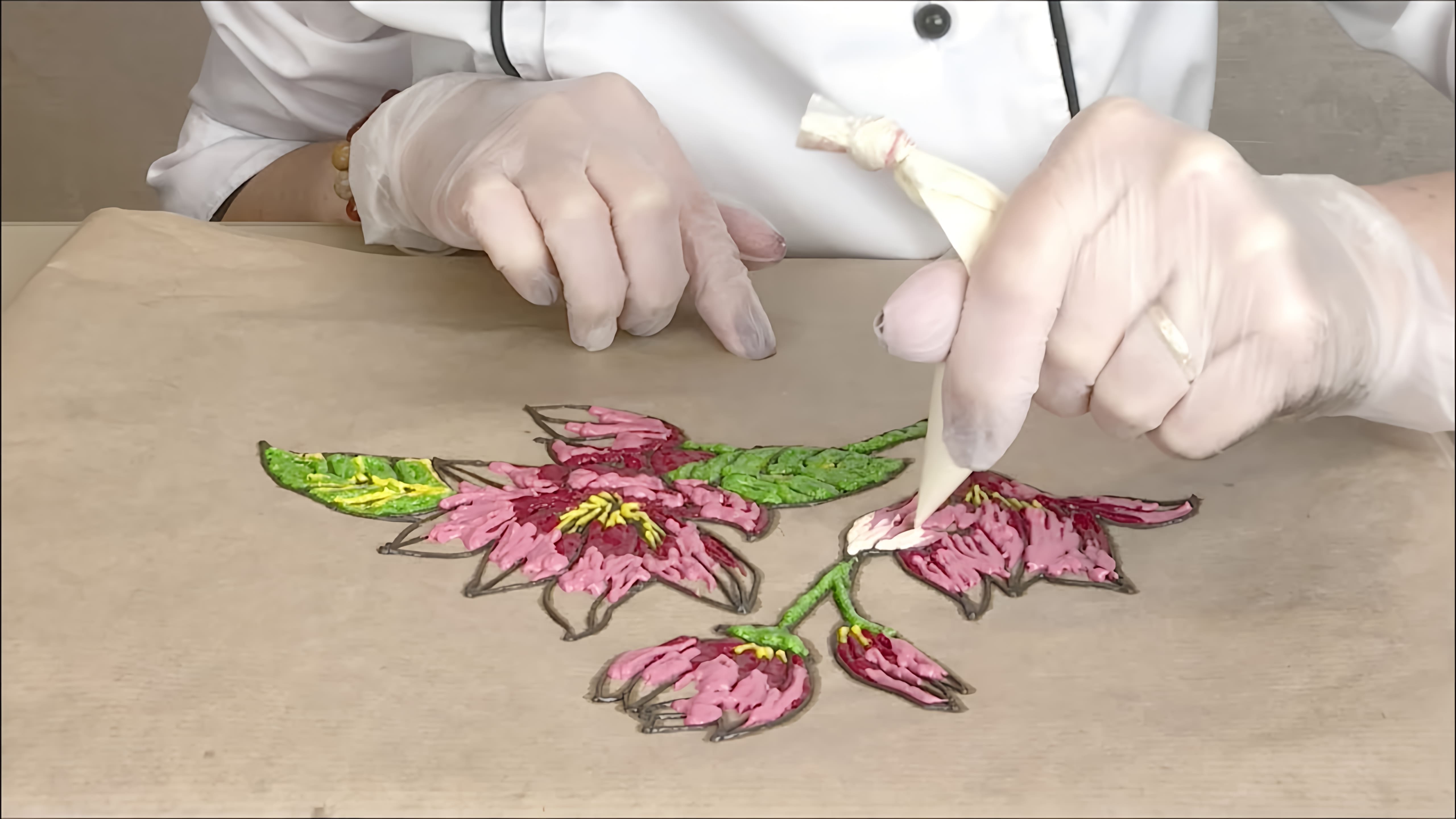 В этом видео демонстрируется процесс приготовления теста для рисования на японском бисквите