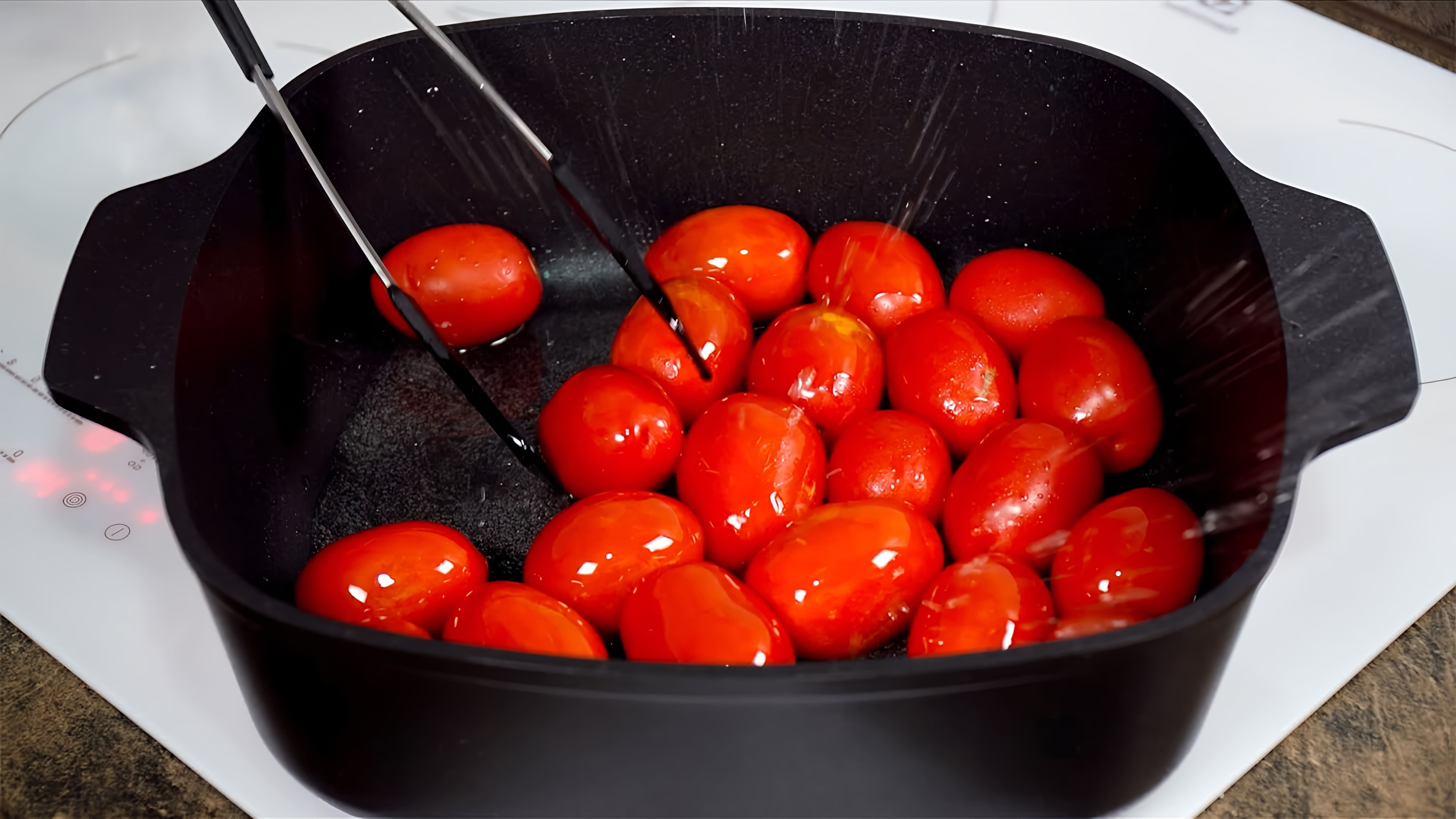 Видео рассматривает 5 методов консервирования помидоров на зиму - маринованные, сушеные, жареные, томатный сок и маринованные жареные помидоры