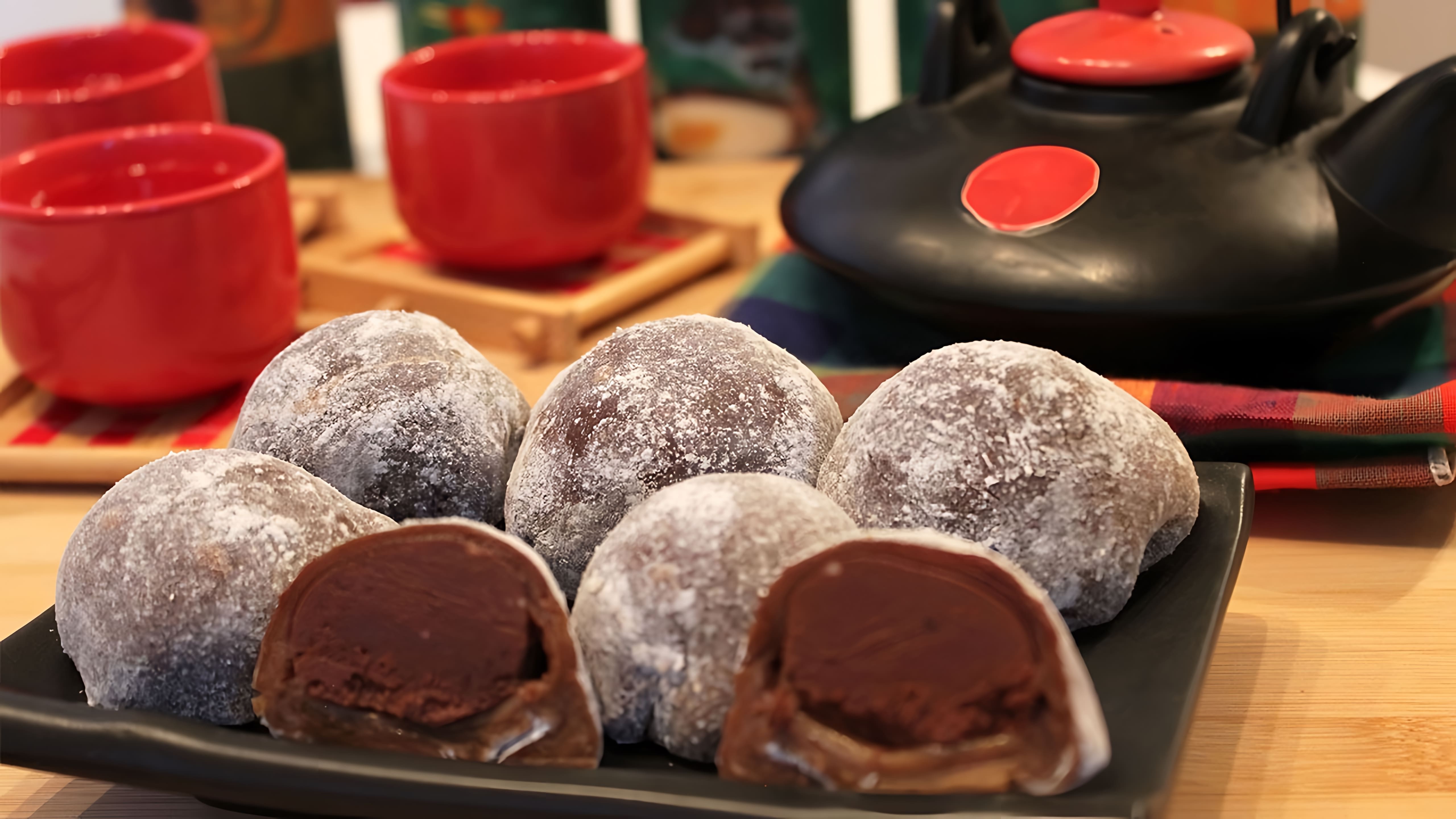 [ENG] Coffee and chocolate Mochi Cooking time - 30 minutes Ingredients (6 pcs) 120g glutinous rice flour 200 ml of water 4... 