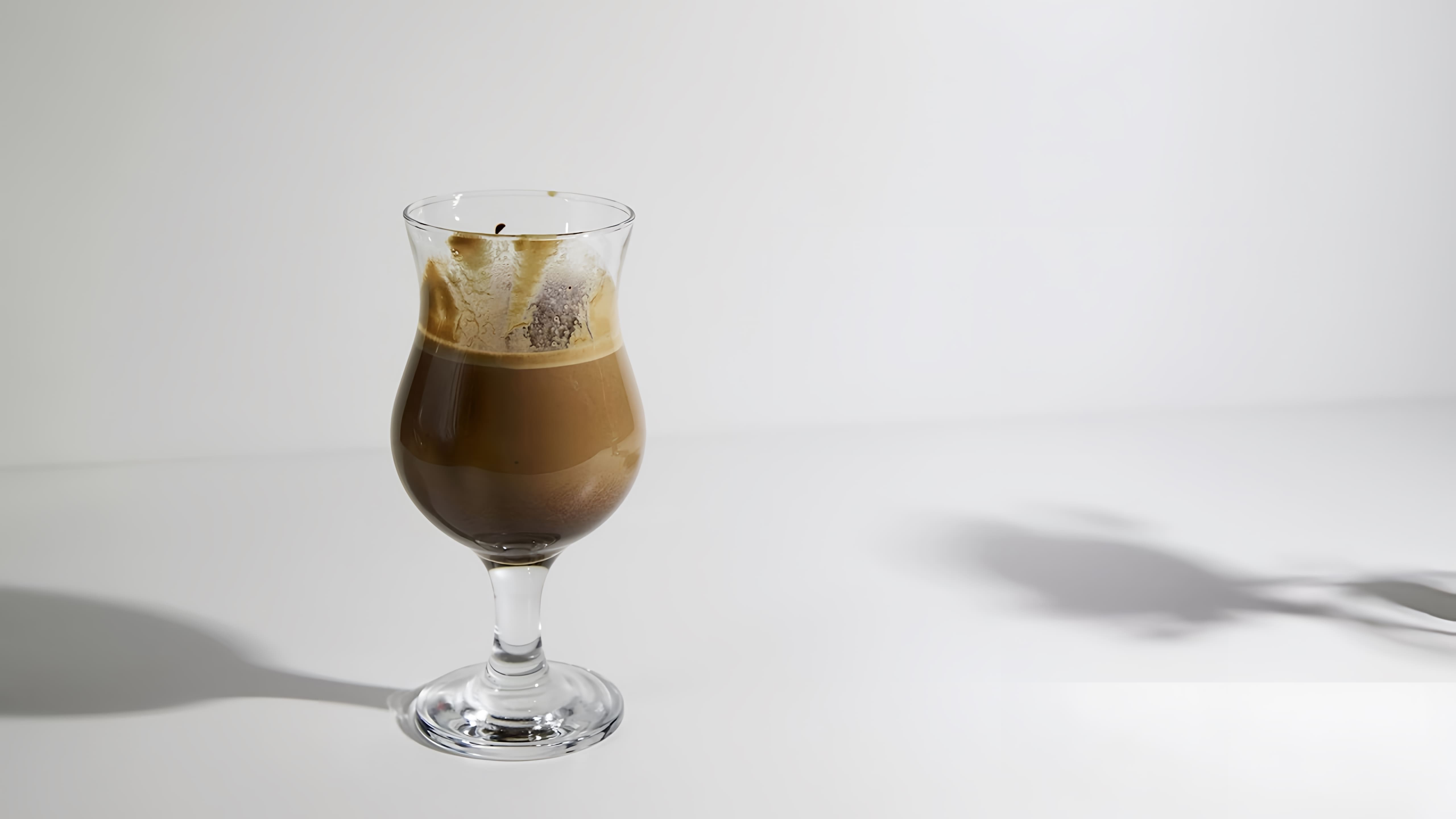 Шоколадный молочный коктейль с какао - это простой и вкусный рецепт, который можно приготовить в домашних условиях