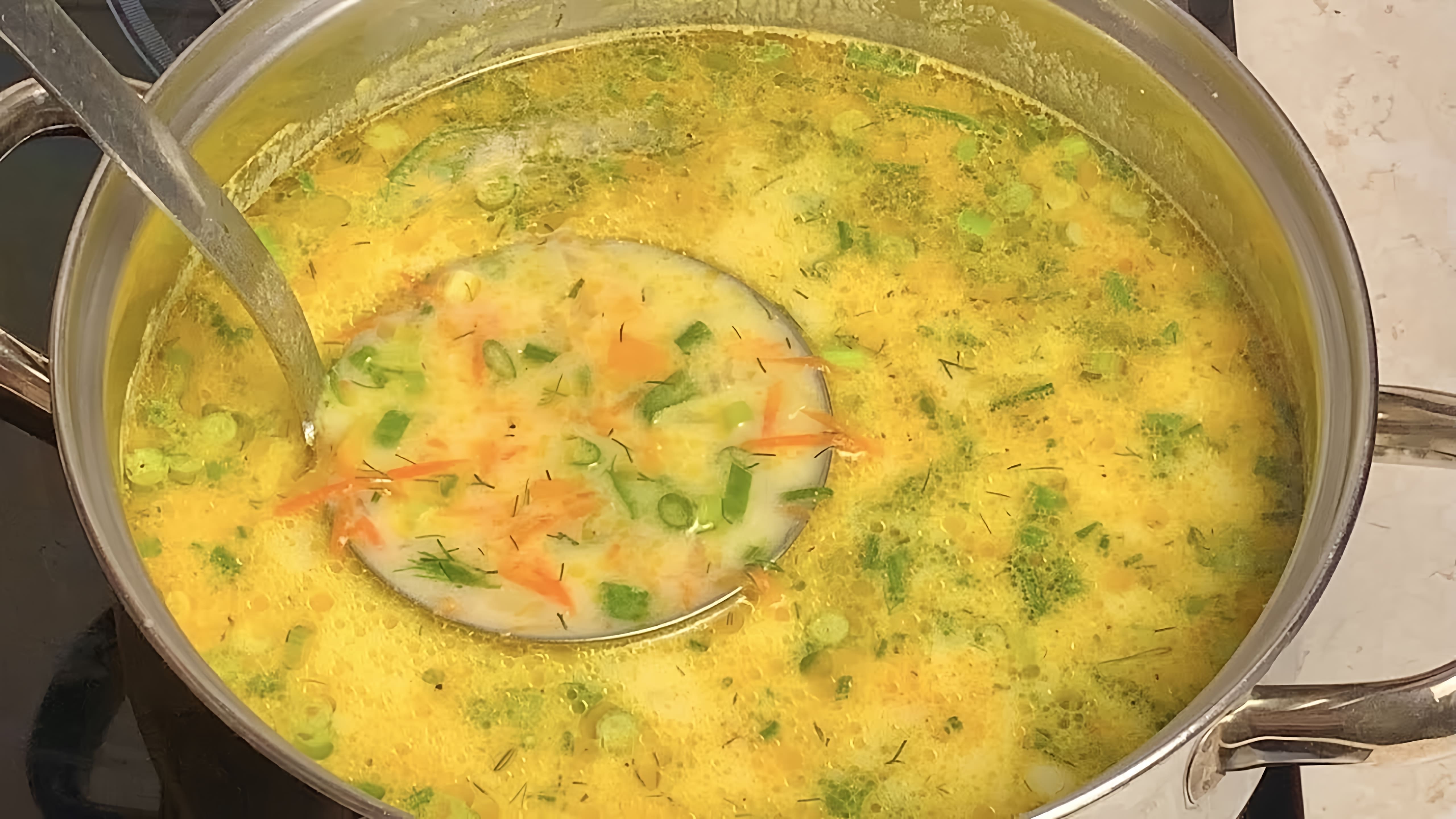 В этом видео демонстрируется рецепт быстрого и вкусного супа без мяса, который готовится всего за 20 минут