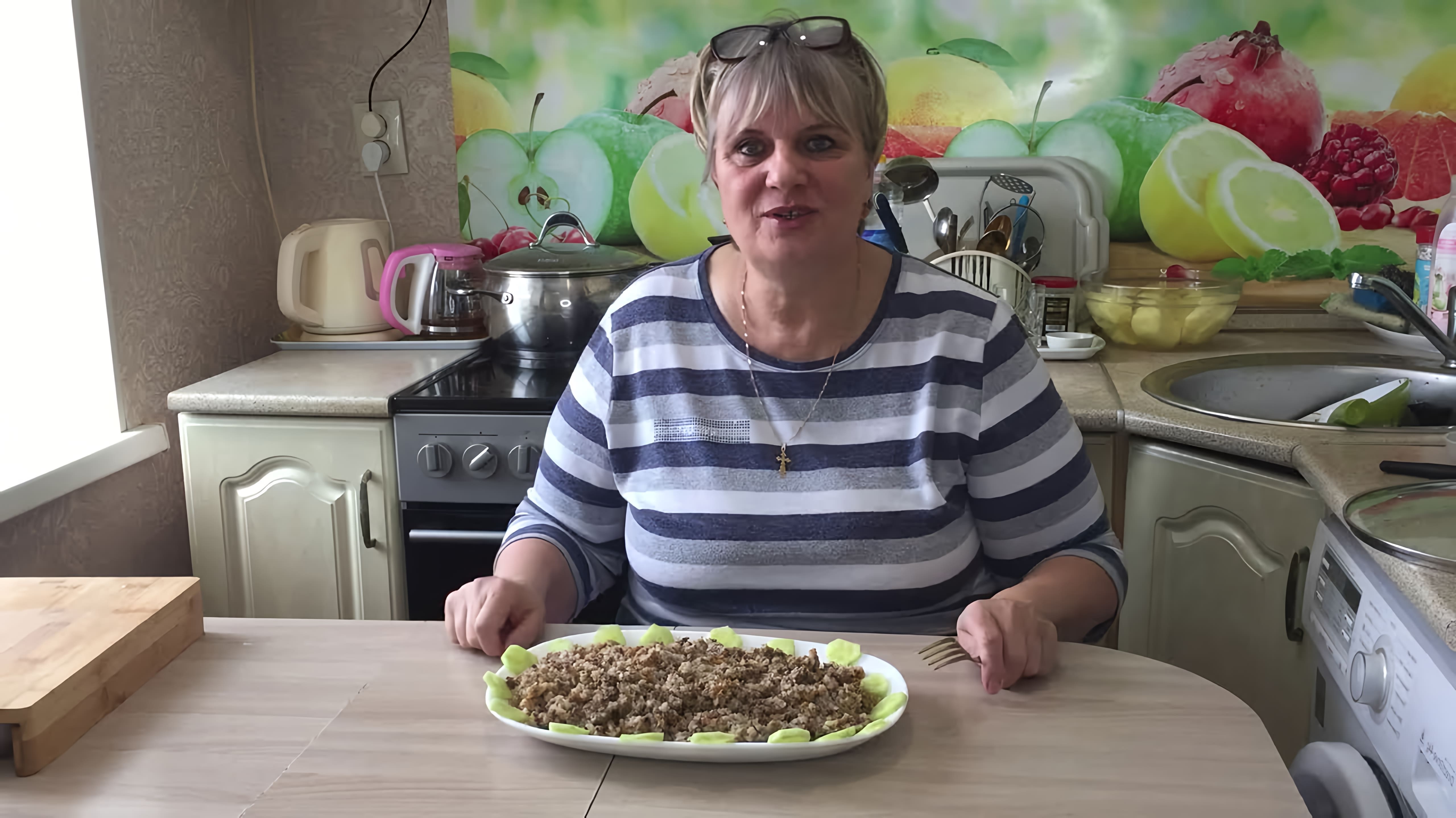 В этом видео Валентина готовит гречку с куриной печенкой