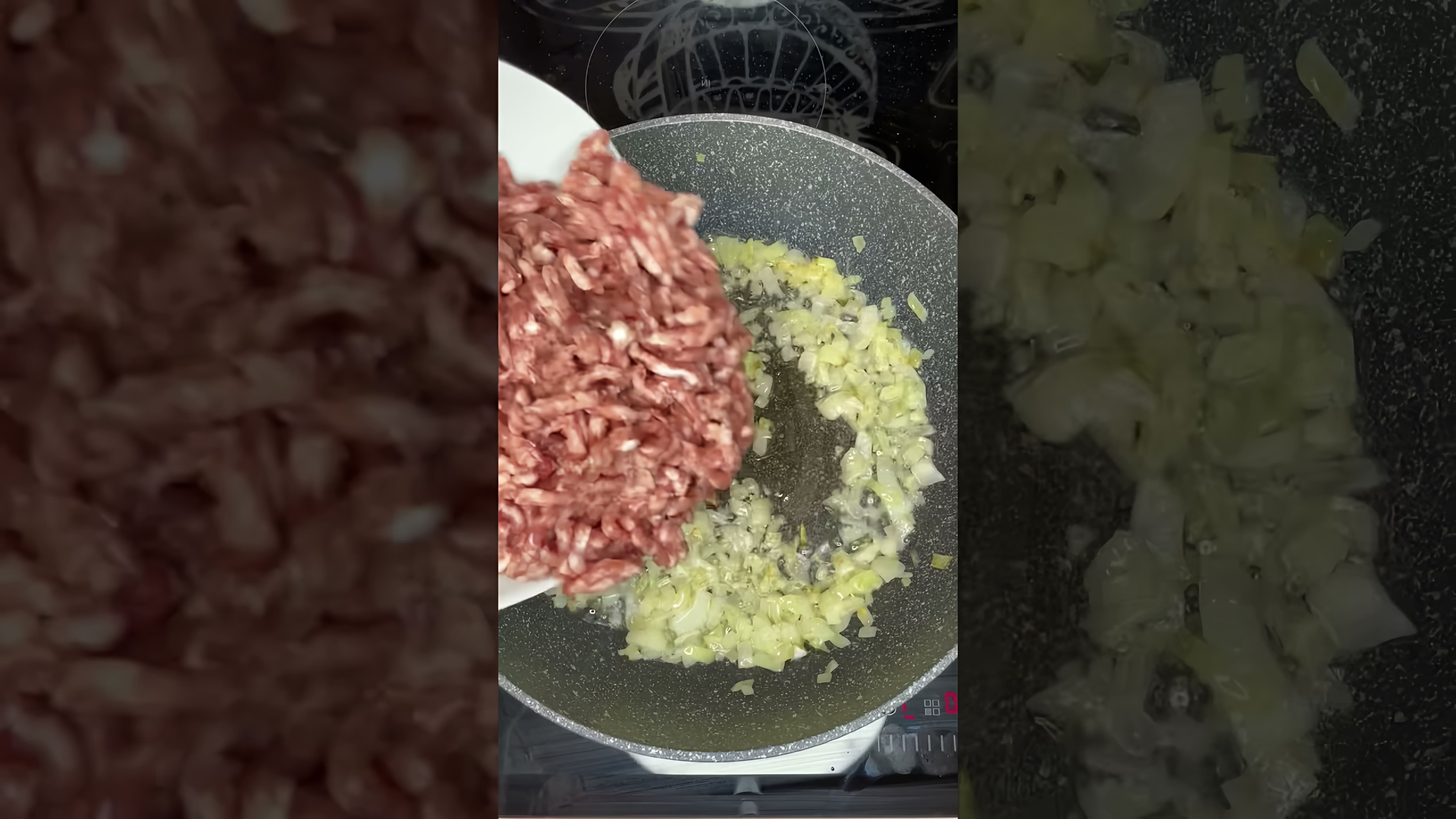 В этом видео демонстрируется рецепт картофельной запеканки с мясным фаршем