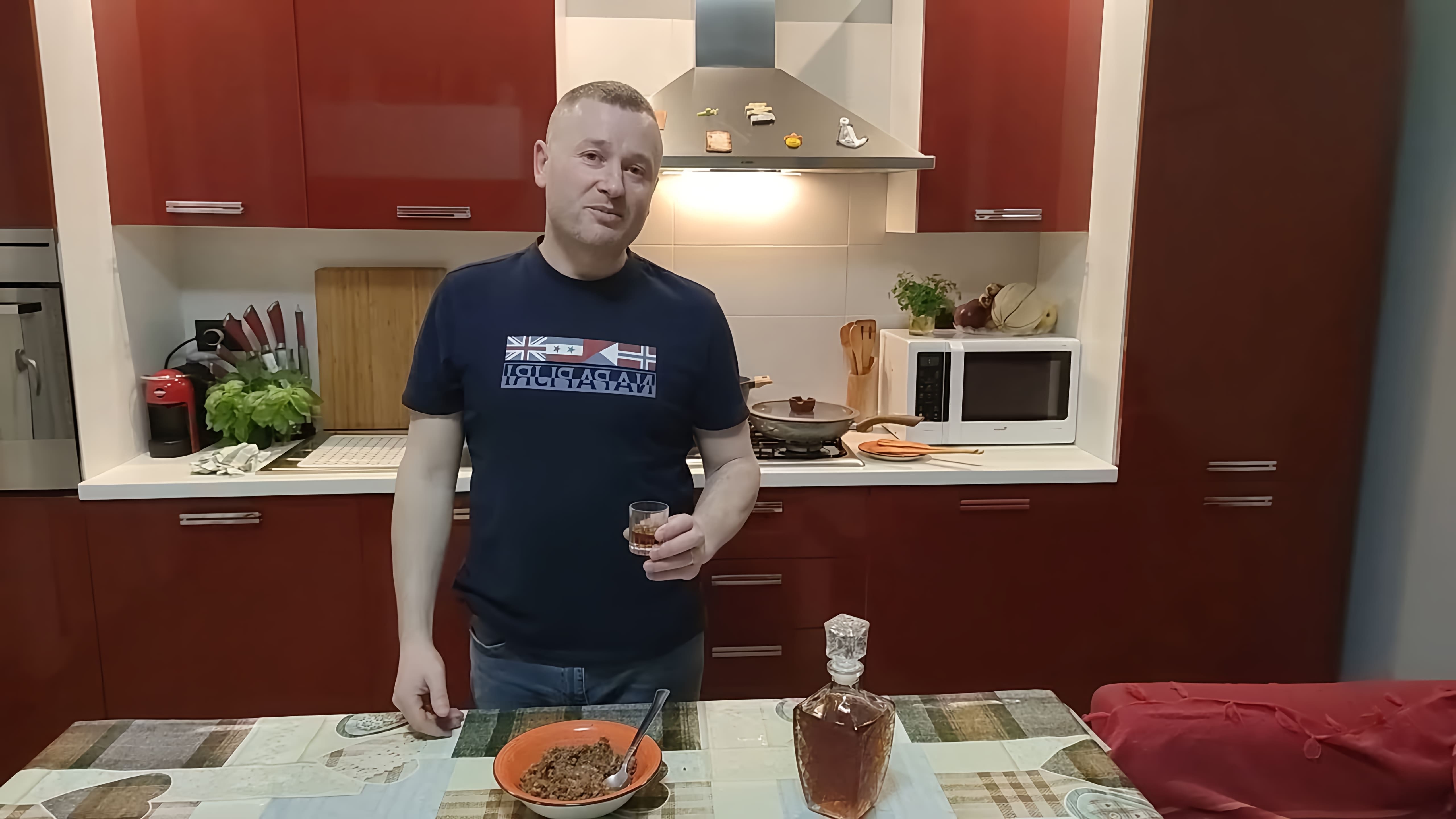 Солдатская каша - это блюдо, которое готовится из гречки и тушенки