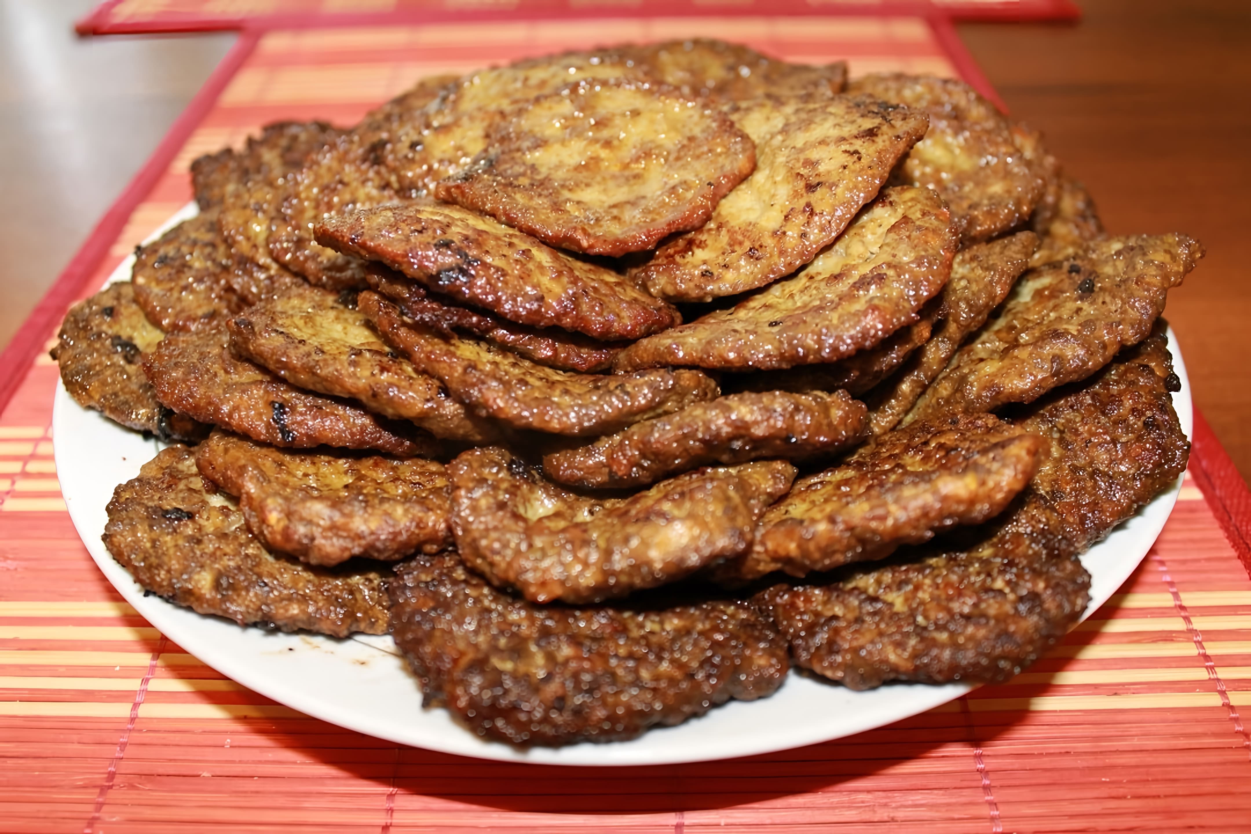 Видео рецепт печеных печеных или печеных печенок, традиционного блюда из региона Алтай