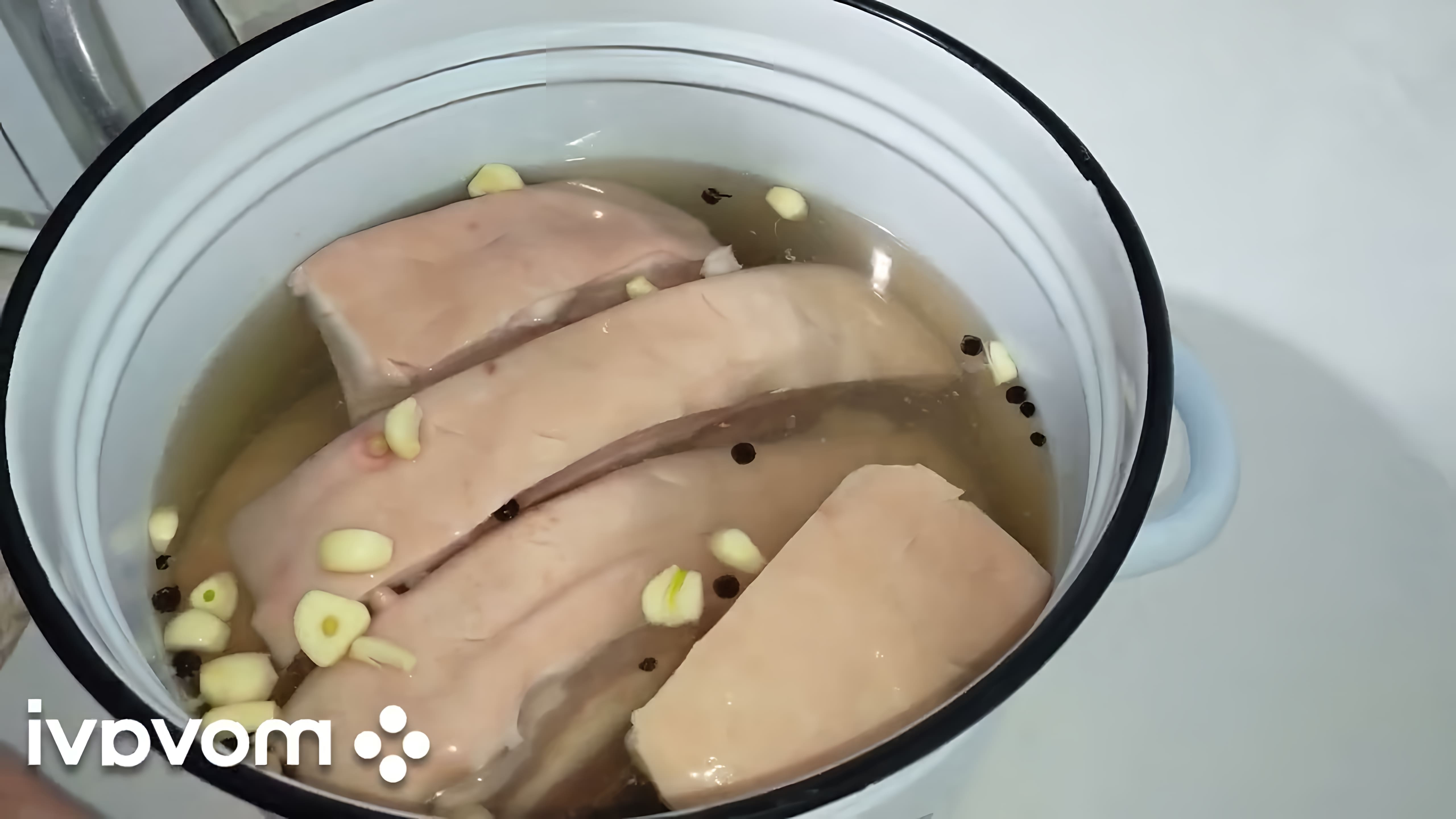 Видео: Копчение свинины, очень вкусный и простой рецепт. 