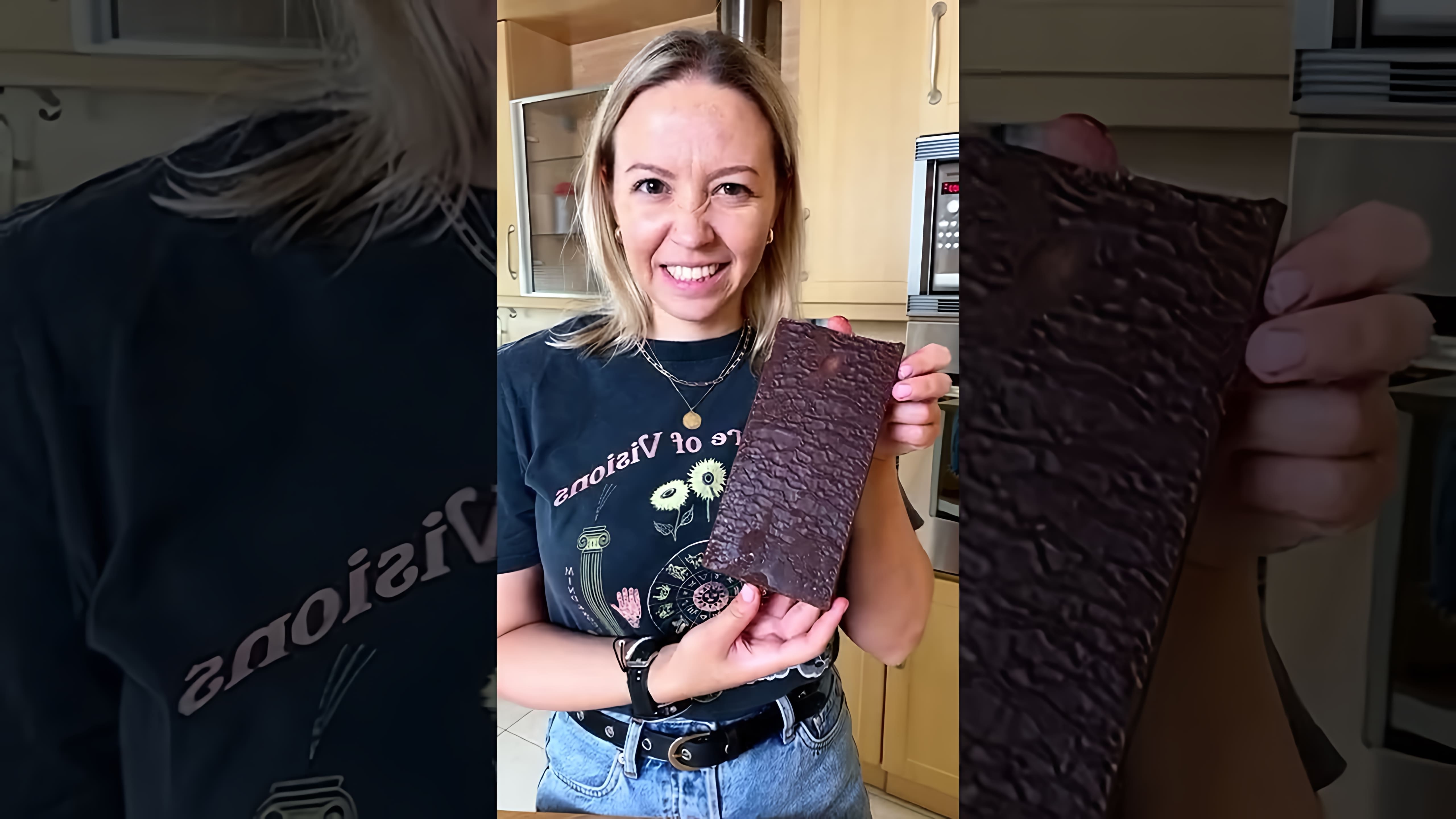 В этом видео девушка рассказывает о своем опыте приготовления торта на день рождения