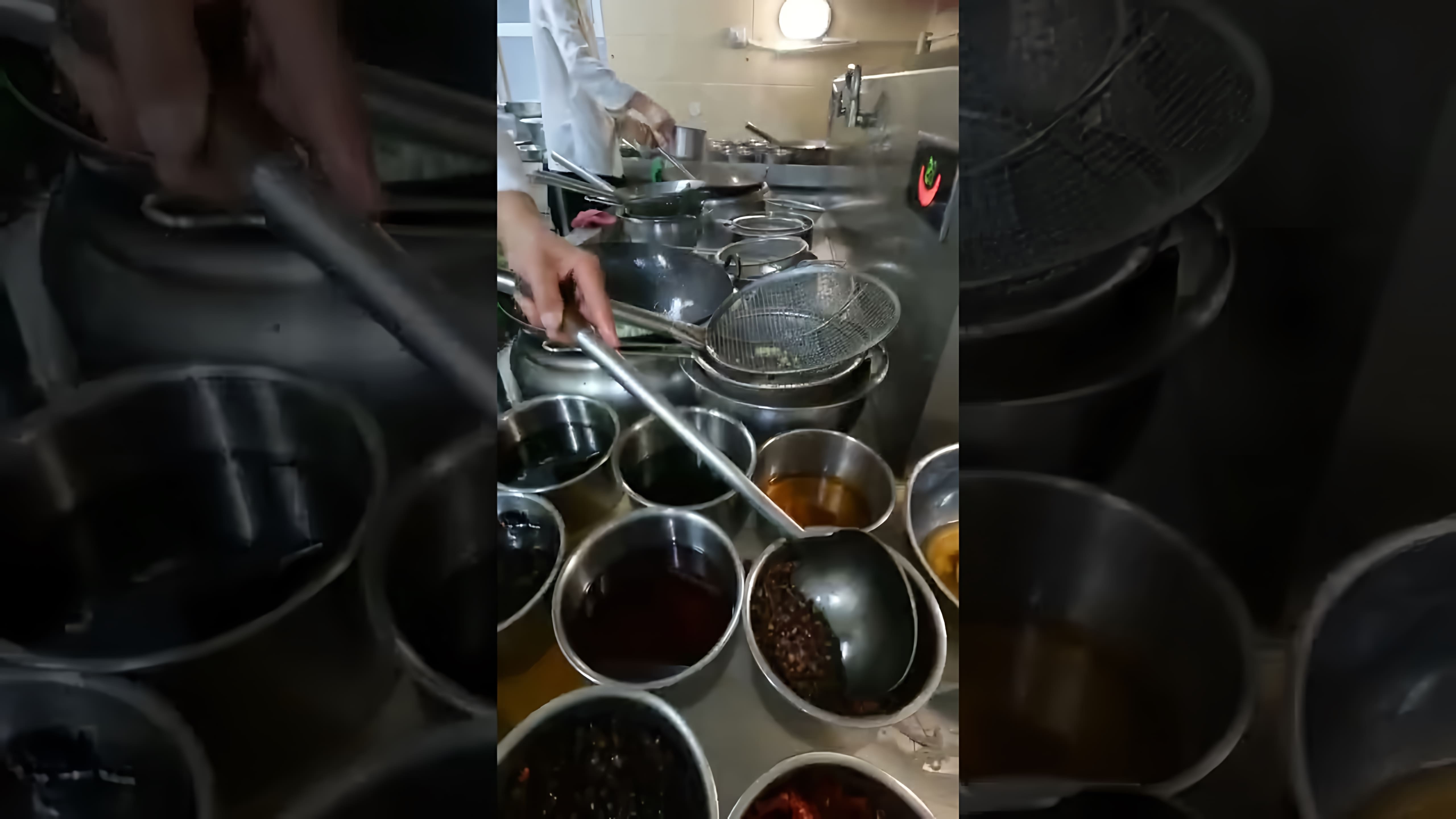 В этом видео-ролике будет представлен рецепт приготовления острой жареной фасоли по-китайски от дяди Нурика