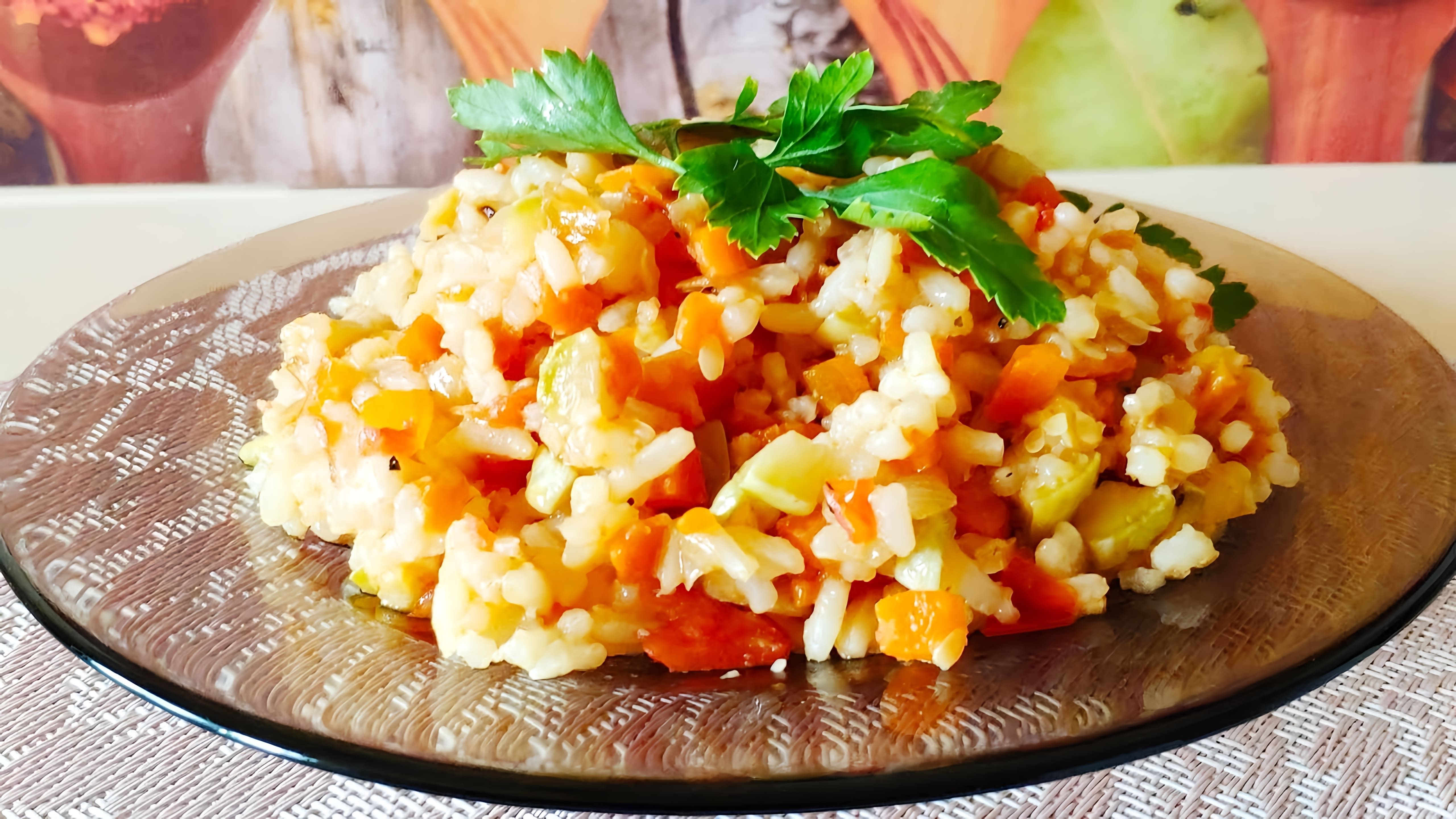 В этом видео-ролике будет показан простой и вкусный рецепт постного блюда - тушеные кабачки с рисом или рис с овощами